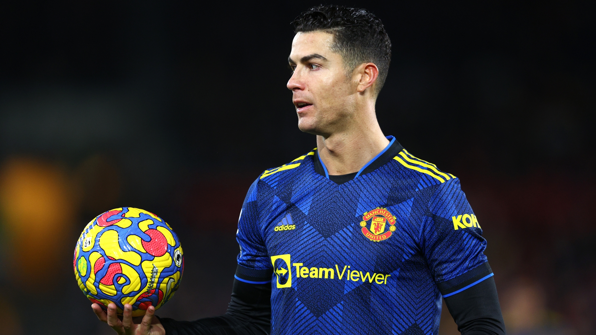 Why would you take me off?!' - Ronaldo fumes after Rangnick subs him in Man  Utd win at Brentford | Goal.com