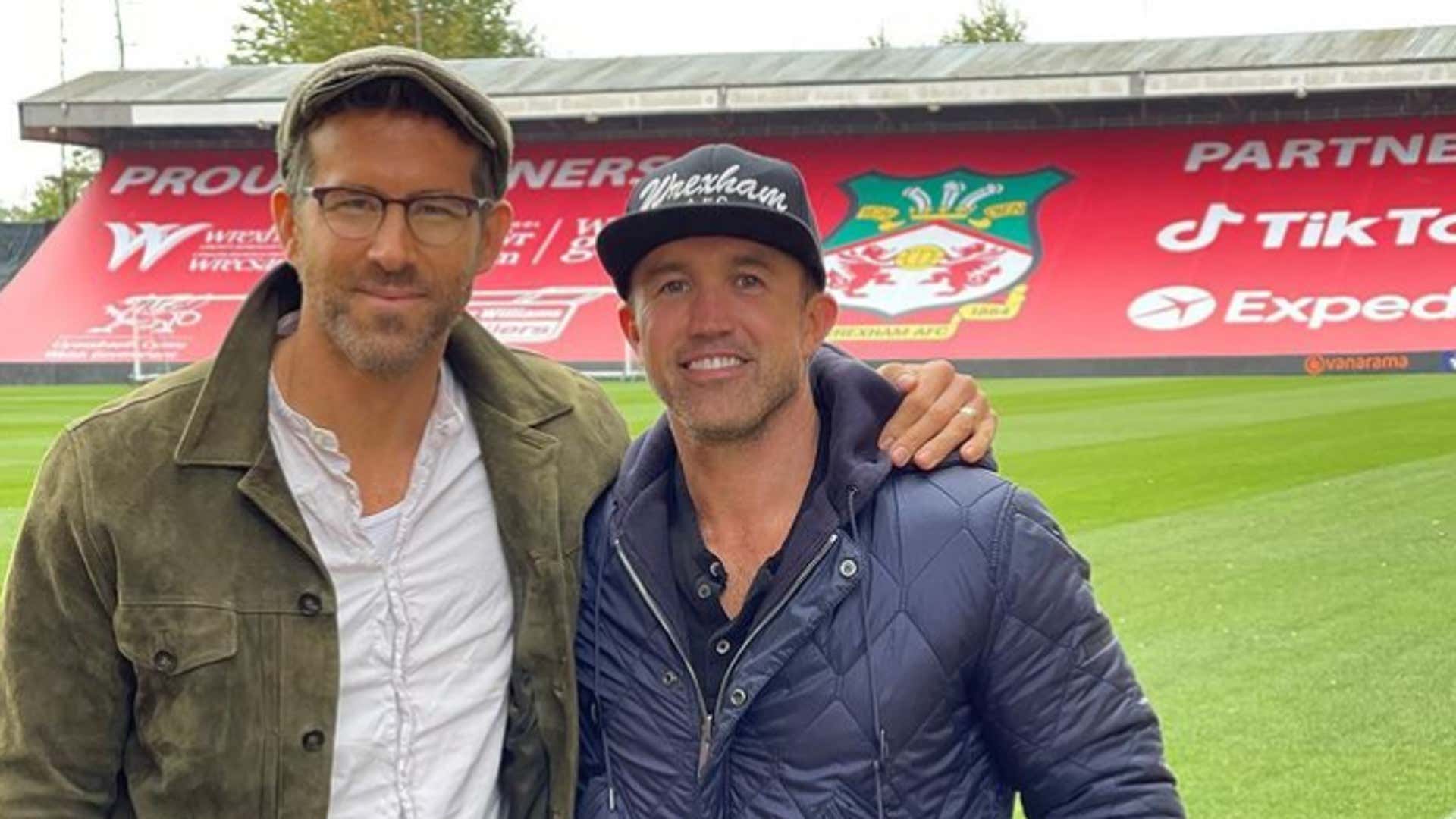 Wrexham owners Reynolds & McElhenney aiming for Premier League