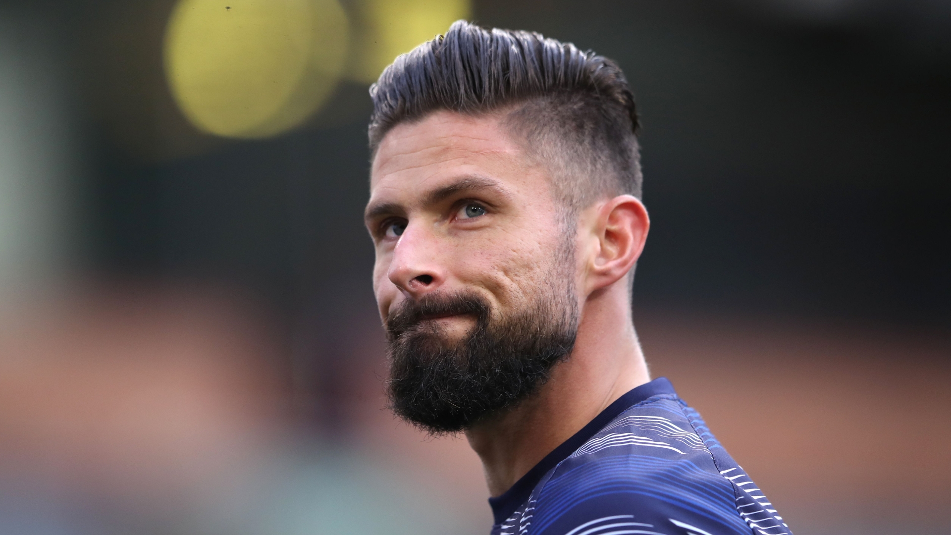 Tin Chelsea) Giroud chốt hạ tương lai sau cú poker tại C1 | Goal.com