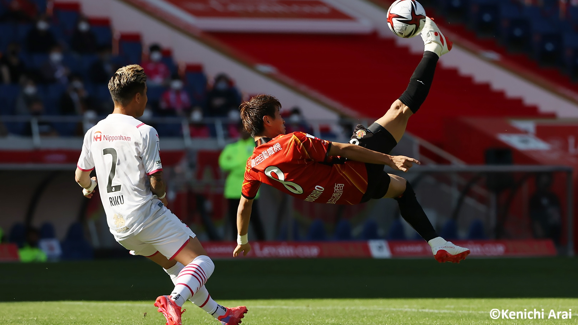 前半速報 名古屋グランパスvsセレッソ大阪のルヴァンカップ決勝はスコアレスで折り返し 柿谷曜一朗オーバーヘッドも枠外 Goal Com 前半速報 名古屋グランパスvsセレッソ大阪のルヴァンカップ決勝はスコアレスで折り返し 柿谷曜一朗オーバーヘッドも枠外 Goal Com