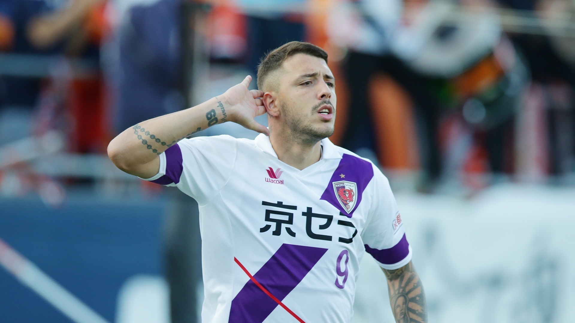 鳥栖に長身fwレンゾ ロペスが期限付き加入 18年に京都で二桁得点 Goal Com