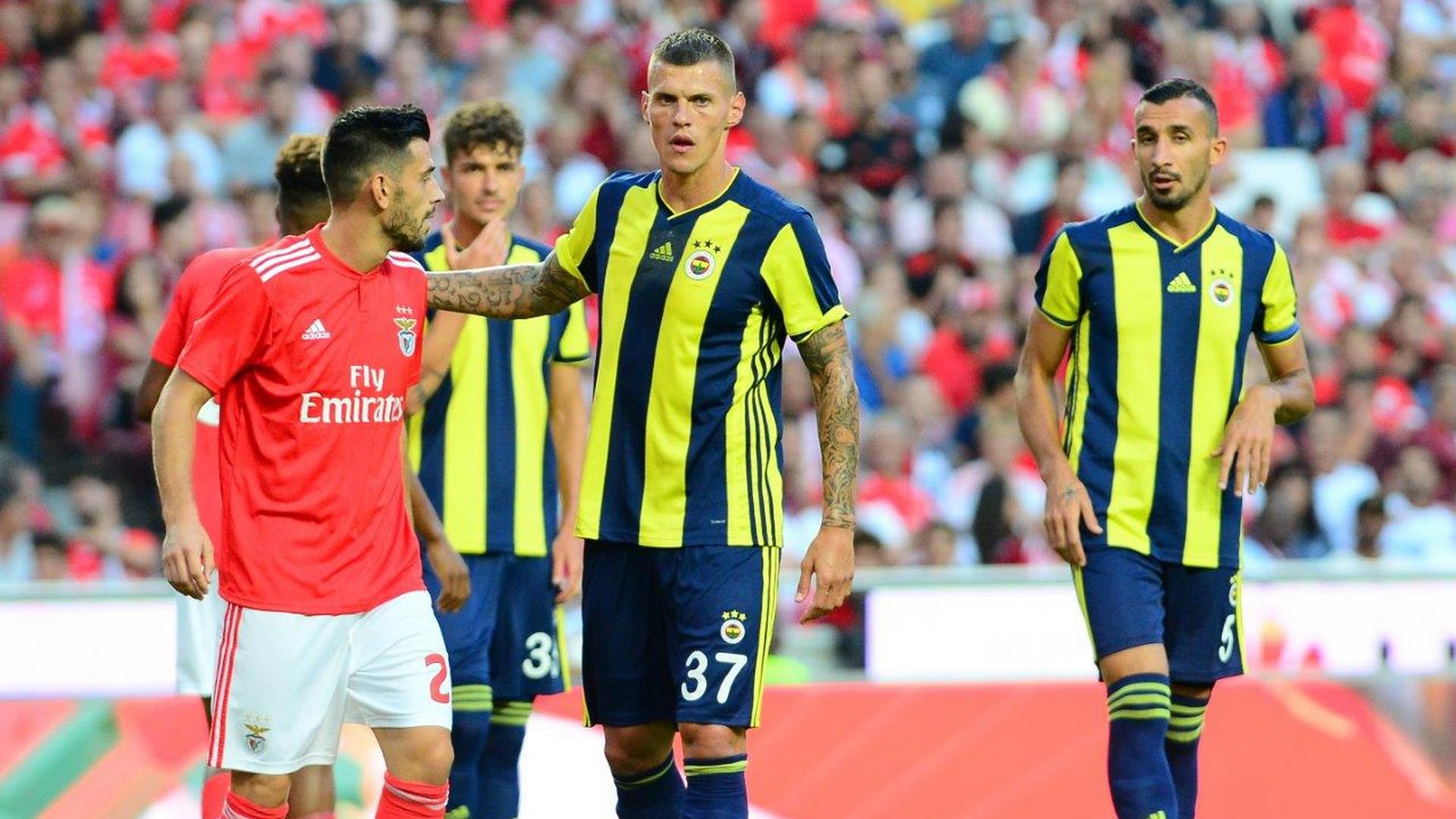 fenerbahce sampiyonlar ligi 3 on eleme turu nda benfica karsisinda nasil tur atlar fenerbahce hangi skorlarla benfica yi eler goal com