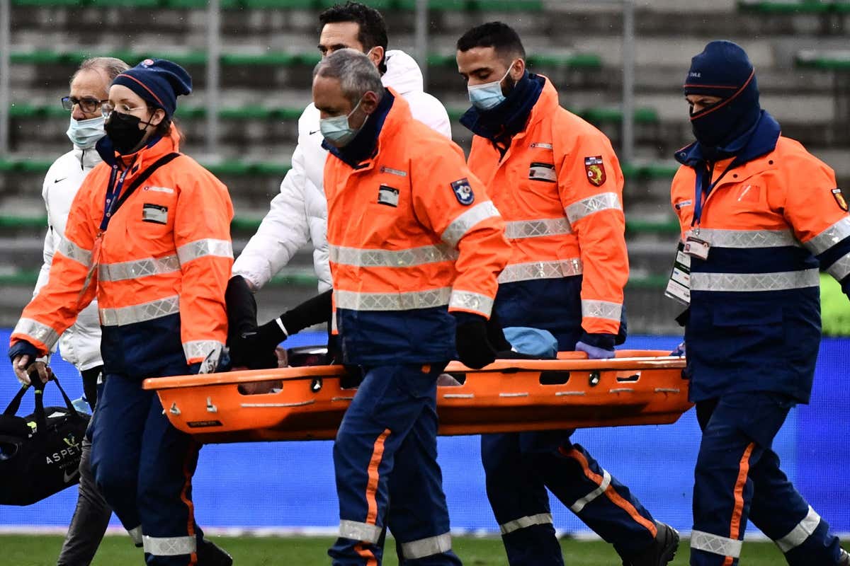 neymar injury how long will psg star be out for which games will he miss goal com