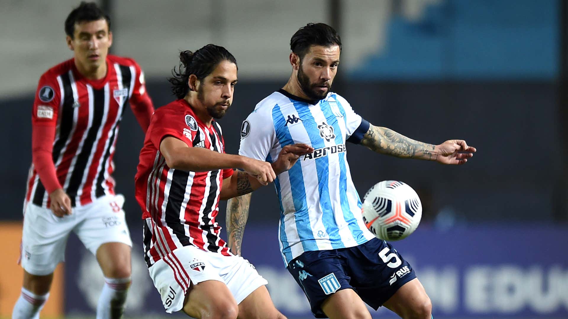 Martín Benítez Eugenio Mena - Racing x São Paulo Libertadores 05052021