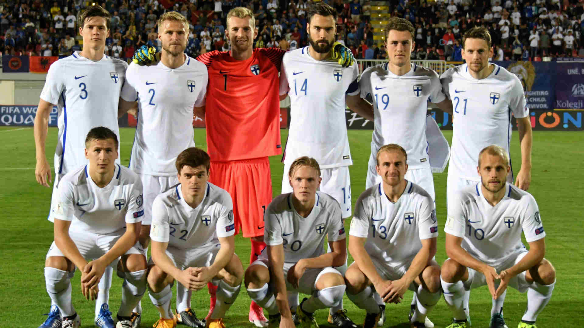同じ国歌が2度演奏 9日のフィンランド対エストニア戦試合開始前に珍現象 Goal Com 同じ国歌が2度演奏 9日のフィンランド対エストニア戦試合開始前に珍現象 Goal Com