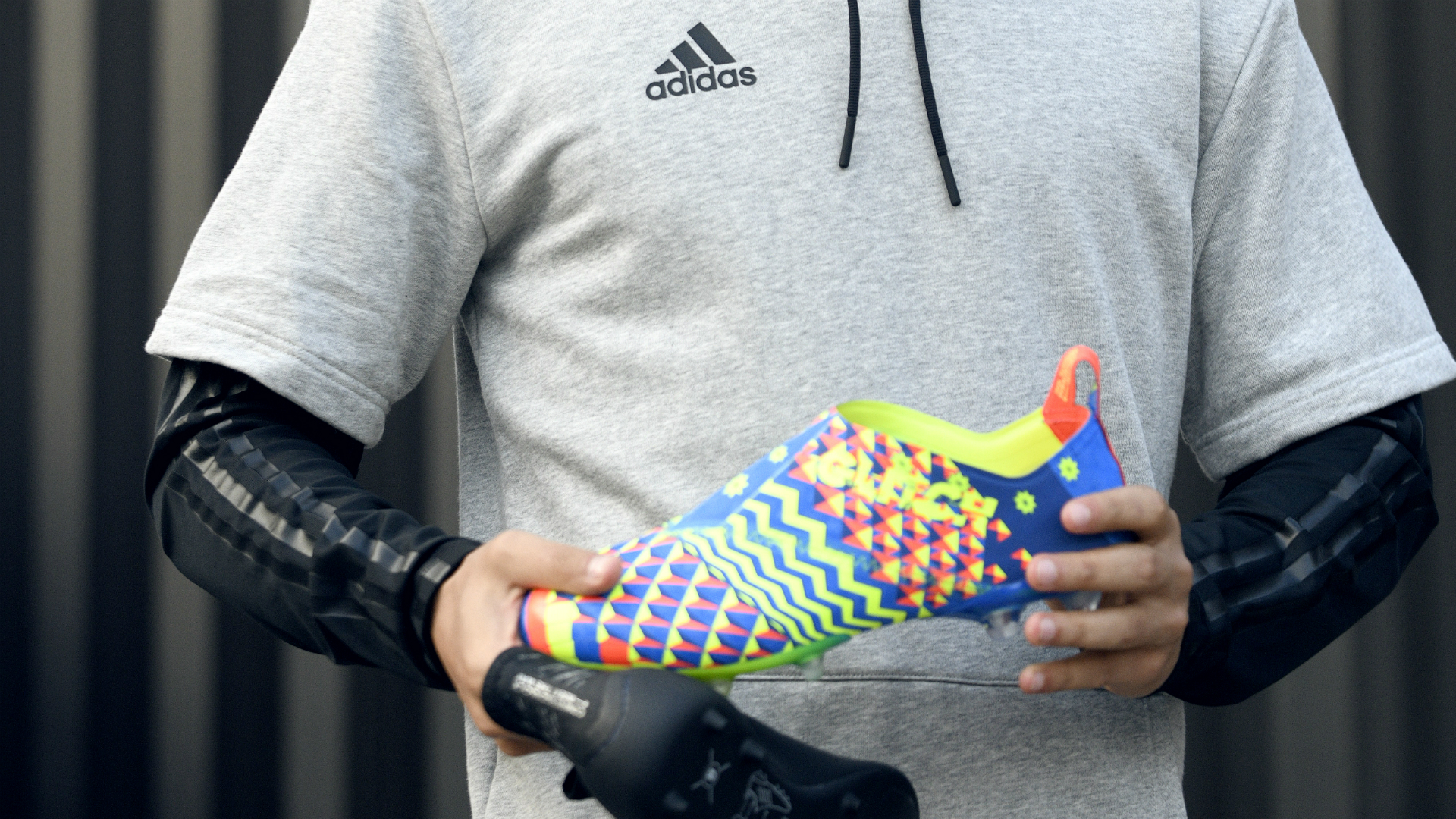 adidas glitch dybala