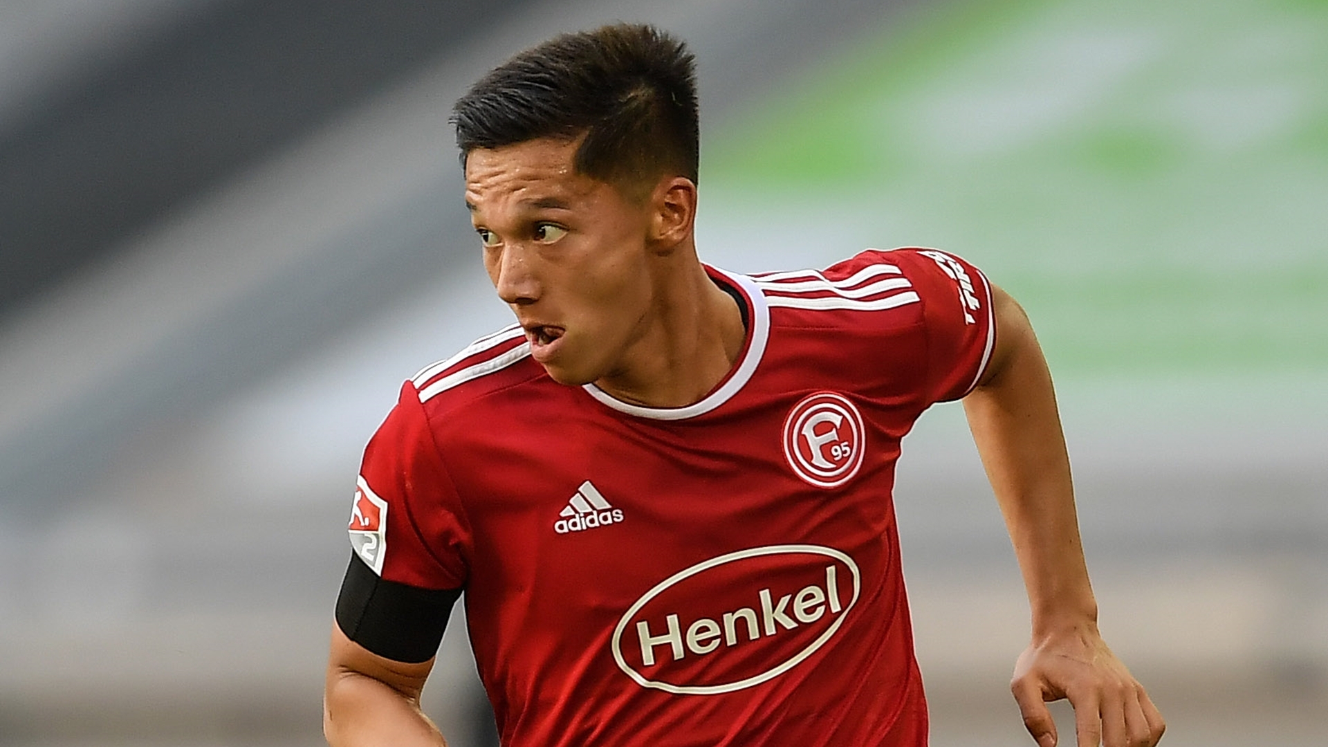 アペルカンプ真大 U 21ドイツ代表の10番に ドイツ新世代 に指揮官も期待 Goal Com アペルカンプ真大 U 21ドイツ代表の10番に ドイツ新世代 に指揮官も期待 Goal Com