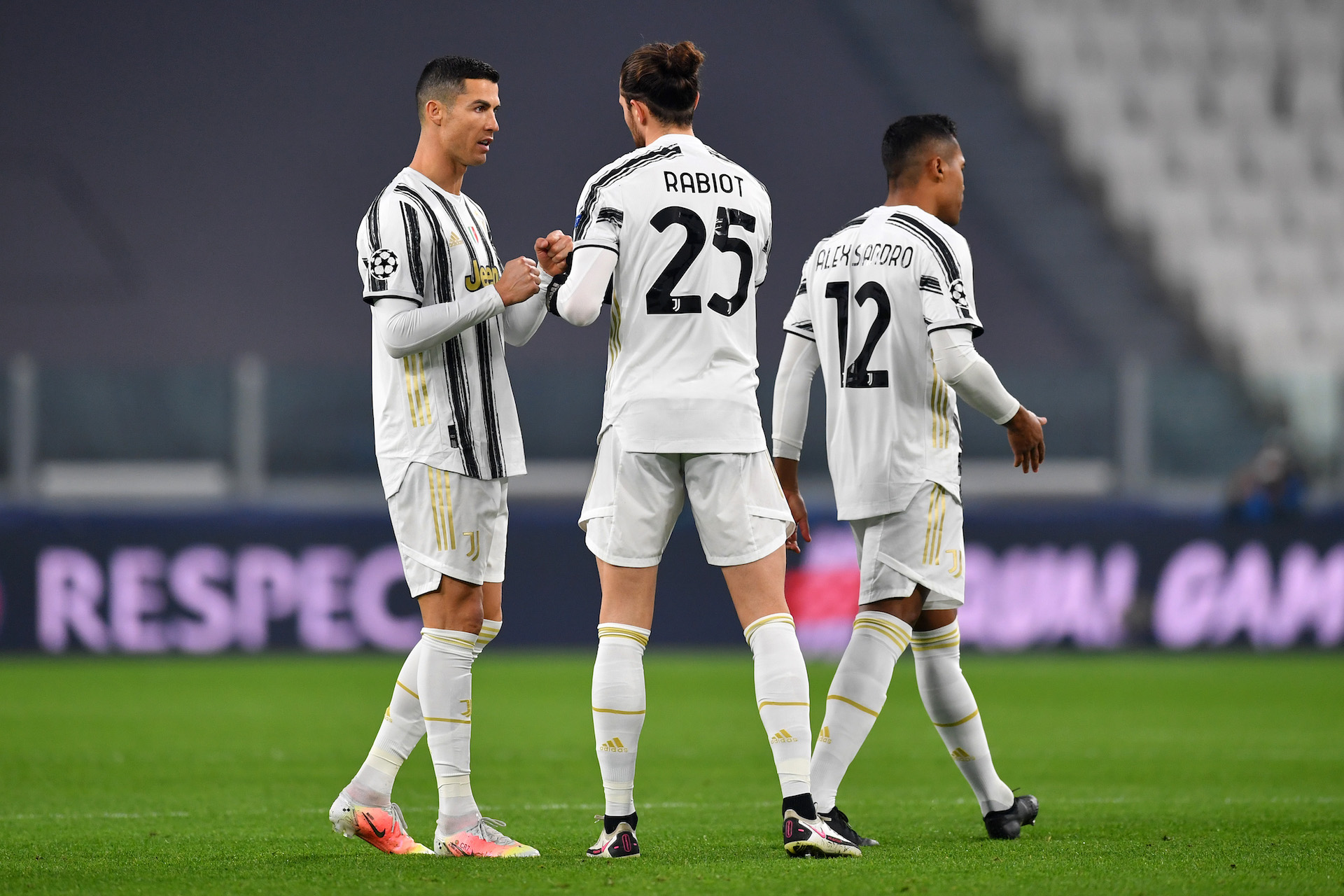 Cagliari Juventus Dove Vederla Sky O Dazn Canale Tv Diretta Streaming Formazioni Della Partita Goal Com
