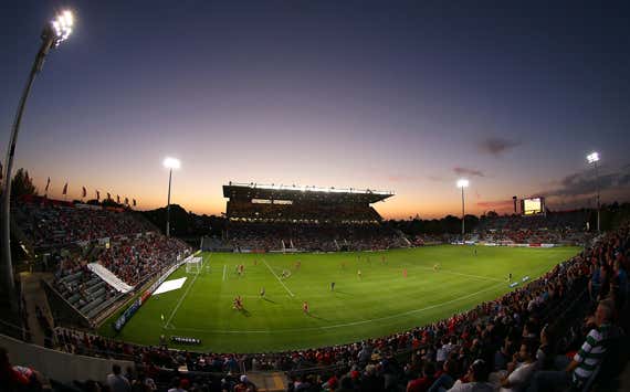 Hindmarsh Stadium - League