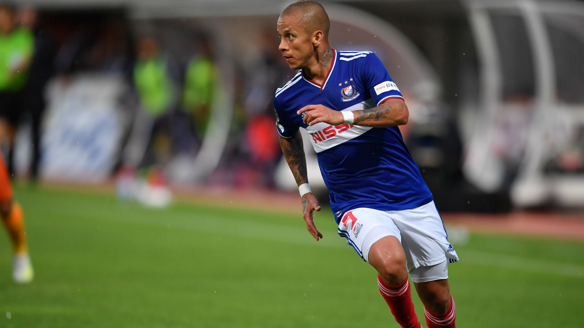 動画 清水vs横浜fmに見る二重基準 なぜ マルコスは退場でドウグラスは遅延行為を取られなかったのか Goal Com 動画 清水vs横浜fmに見る二重基準 なぜ マルコスは退場でドウグラスは遅延行為を取られなかったのか Goal Com