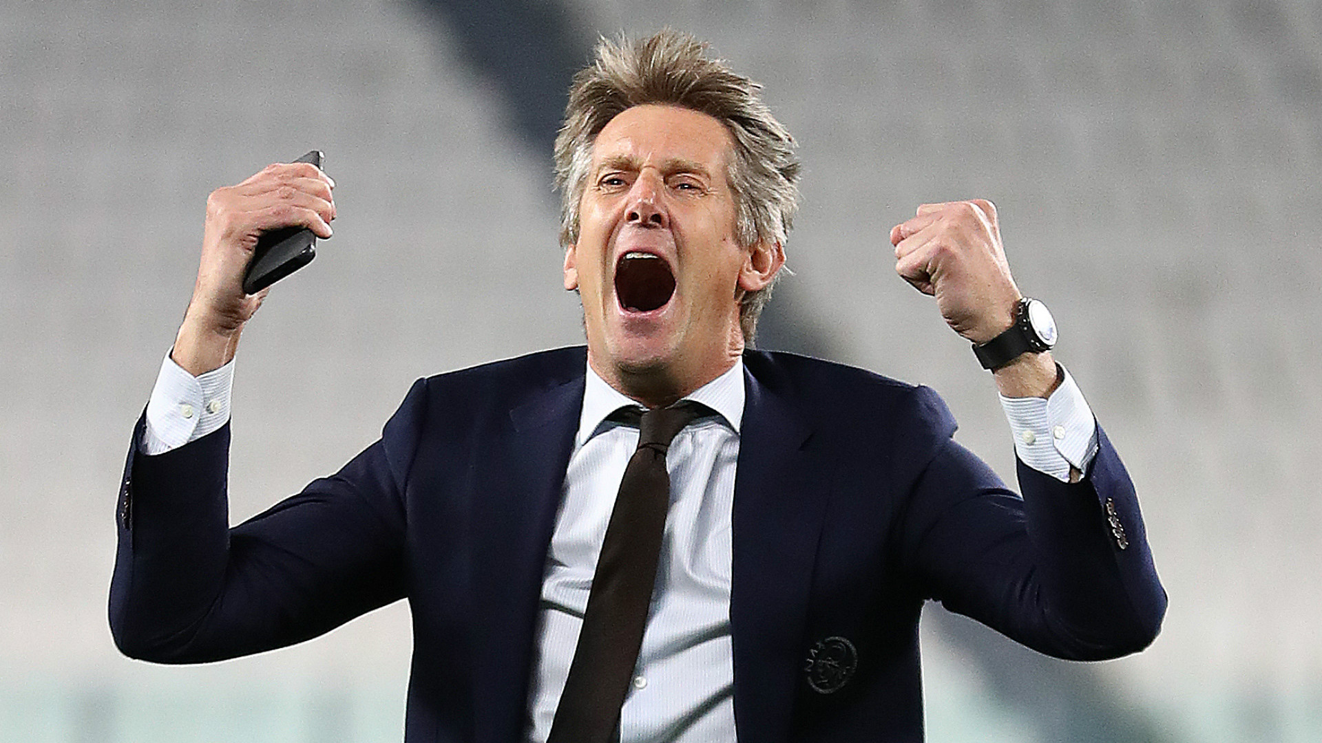 Van Der Sar Addresses Talk Of Succeeding Woodward At Man Utd As Old Trafford Return Is Mooted Goal Com