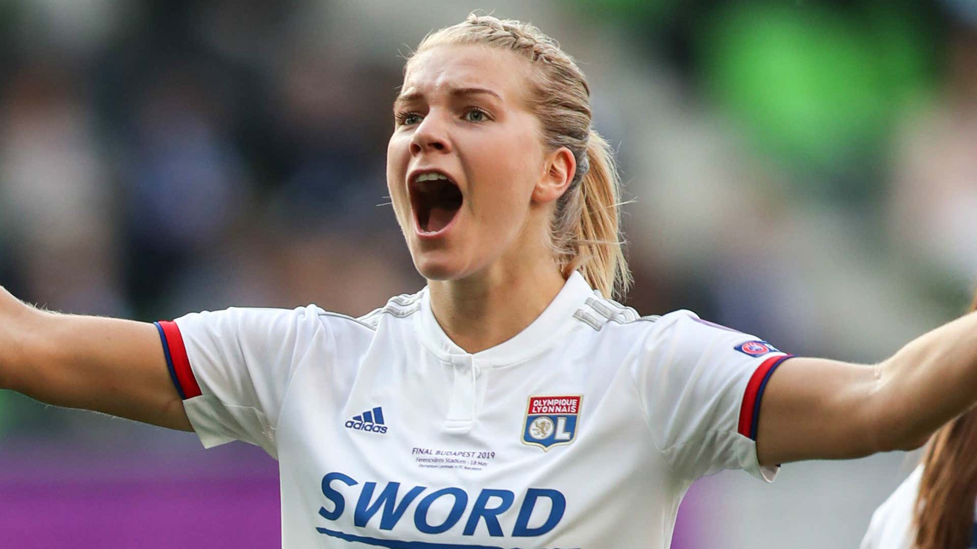 Ada Hegerberg Lyon 2018-19