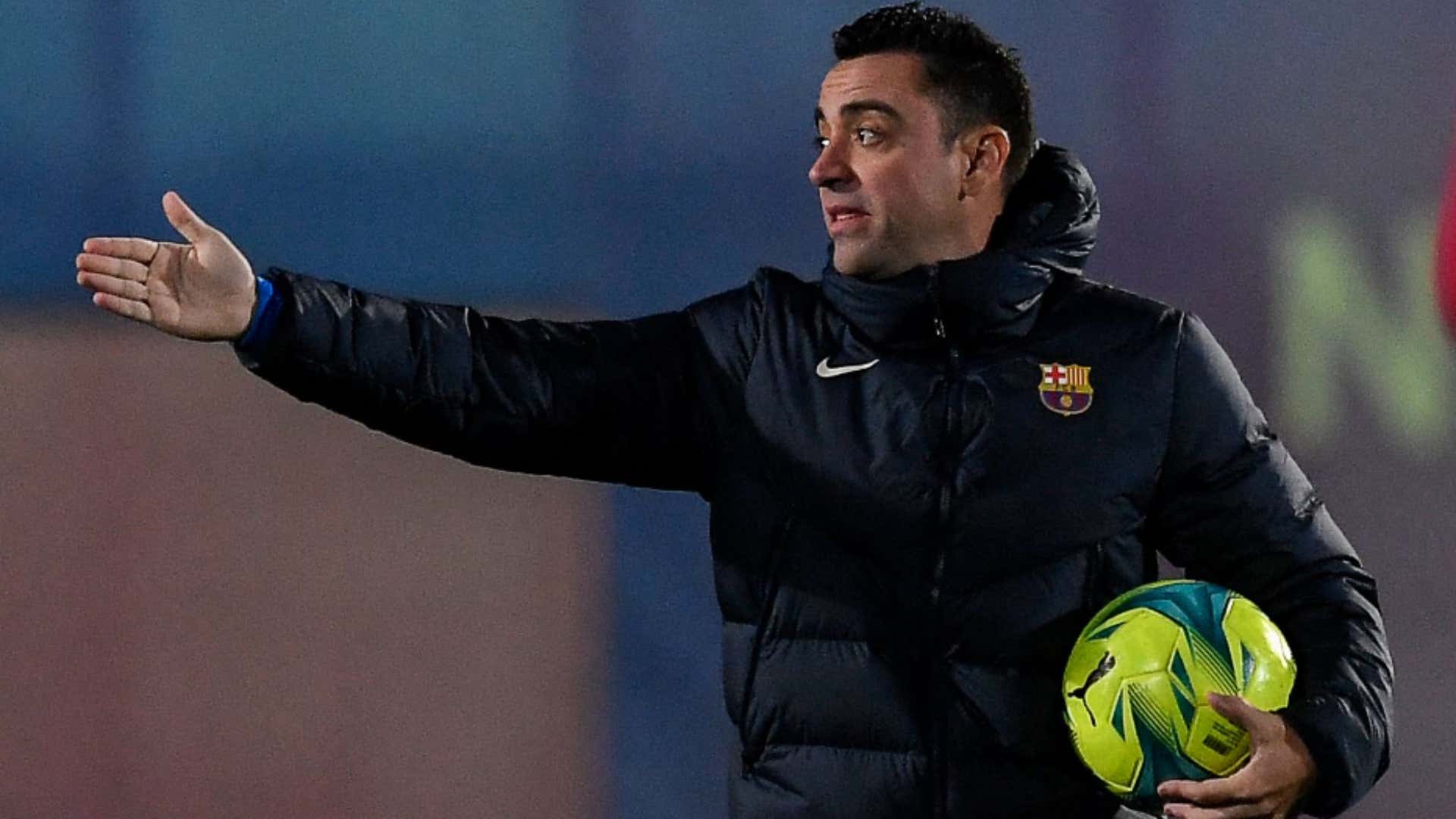 Xavi FC Barcelona Training 19-11-2021