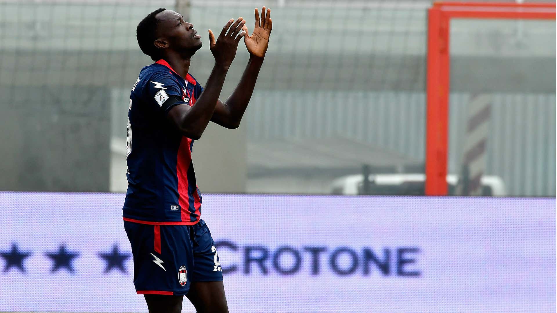 Simy Crotone