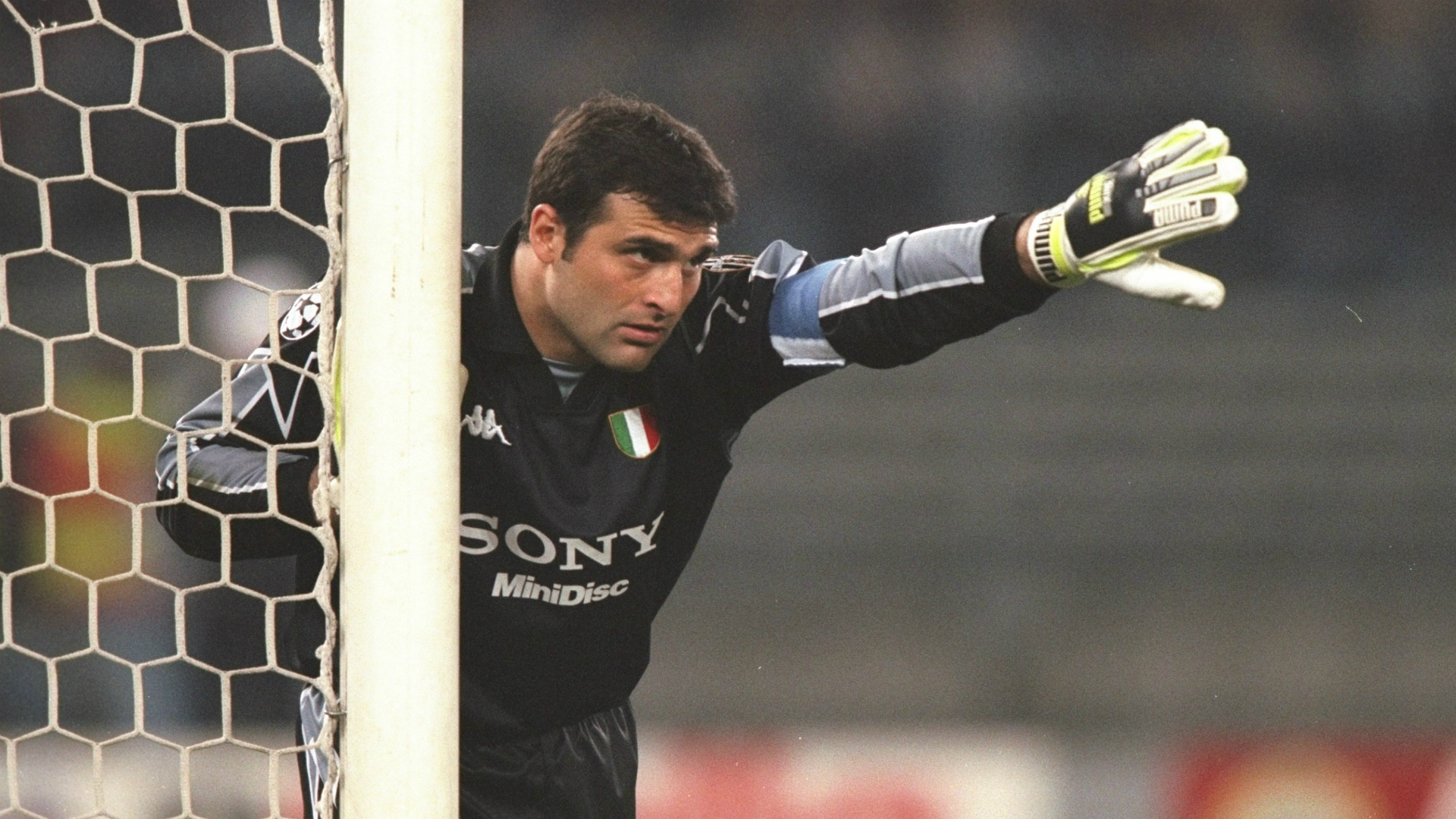 Giggs & Vieira named in Javier Zanetti's dream Champions League XI as  Cristiano Ronaldo misses out | Goal.com