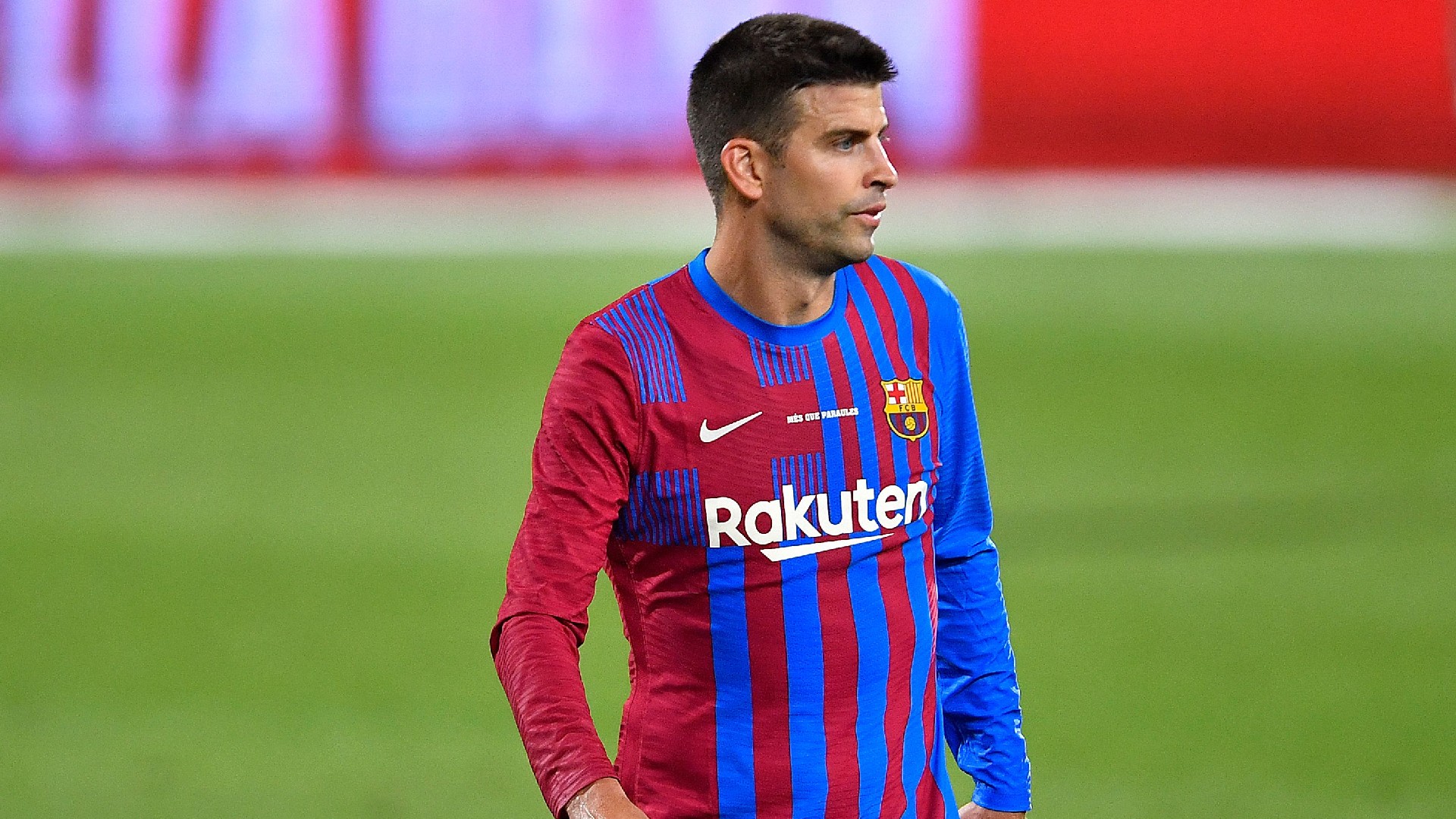 Fc Barcelona Nach Pique Verzichten Drei Weitere Spieler Auf Gehalt Goal Com