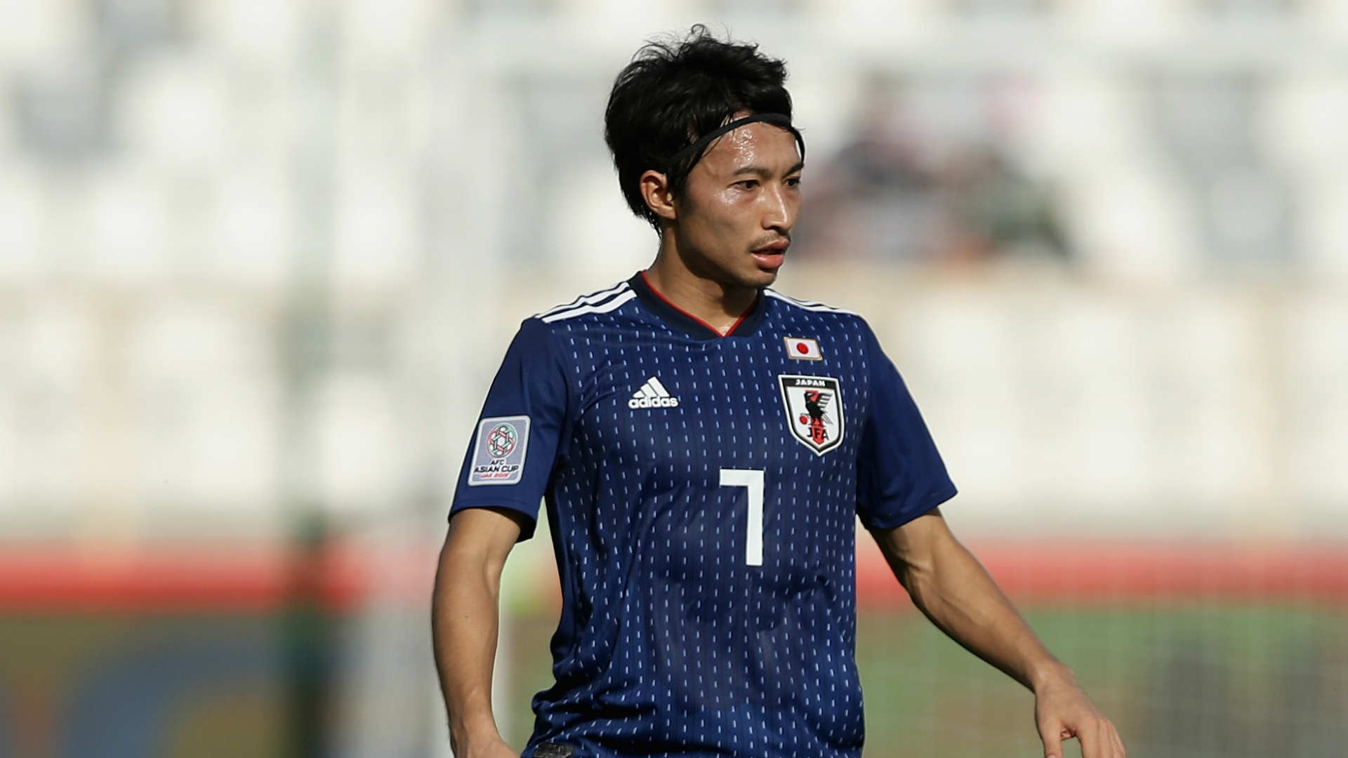 簡単なミスと硬さがあった 柴崎岳が新生日本代表初の公式戦での課題を指摘 Goal Com 簡単なミスと硬さがあった 柴崎岳が新生日本代表初の公式戦での課題を指摘 Goal Com