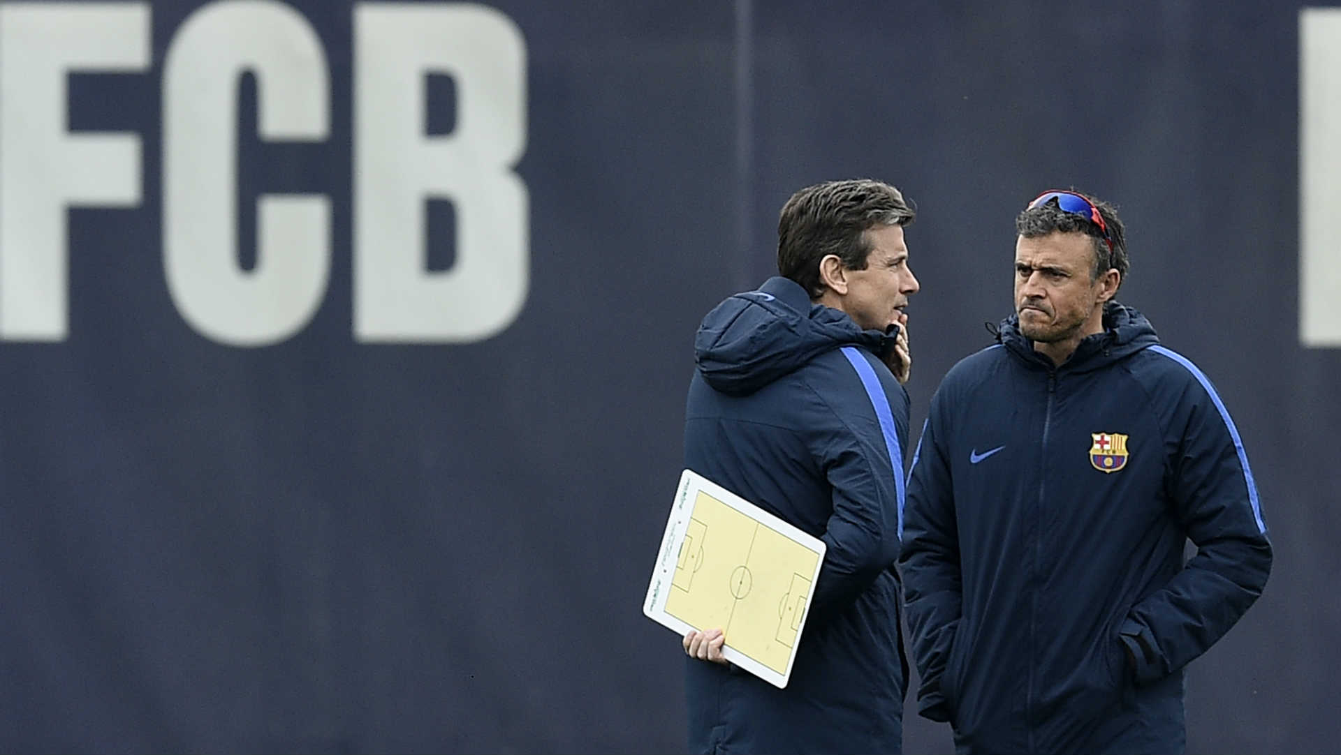 クーマン ウンスエ バルベルデ バルサがl エンリケ後任の 最終 候補絞る Goal Com