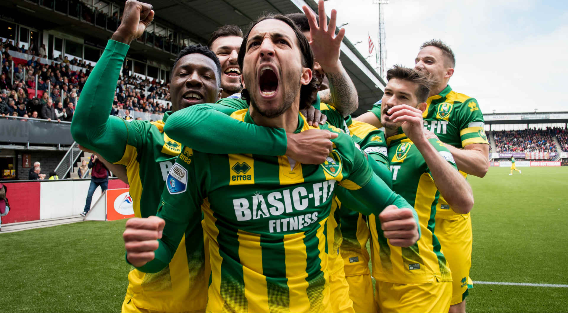 ハーフナー 5戦連発弾を逃すもデン ハーグは勝利で残留を確定 Goal Com ハーフナー 5戦連発弾を逃すもデン ハーグは勝利で残留を確定 Goal Com