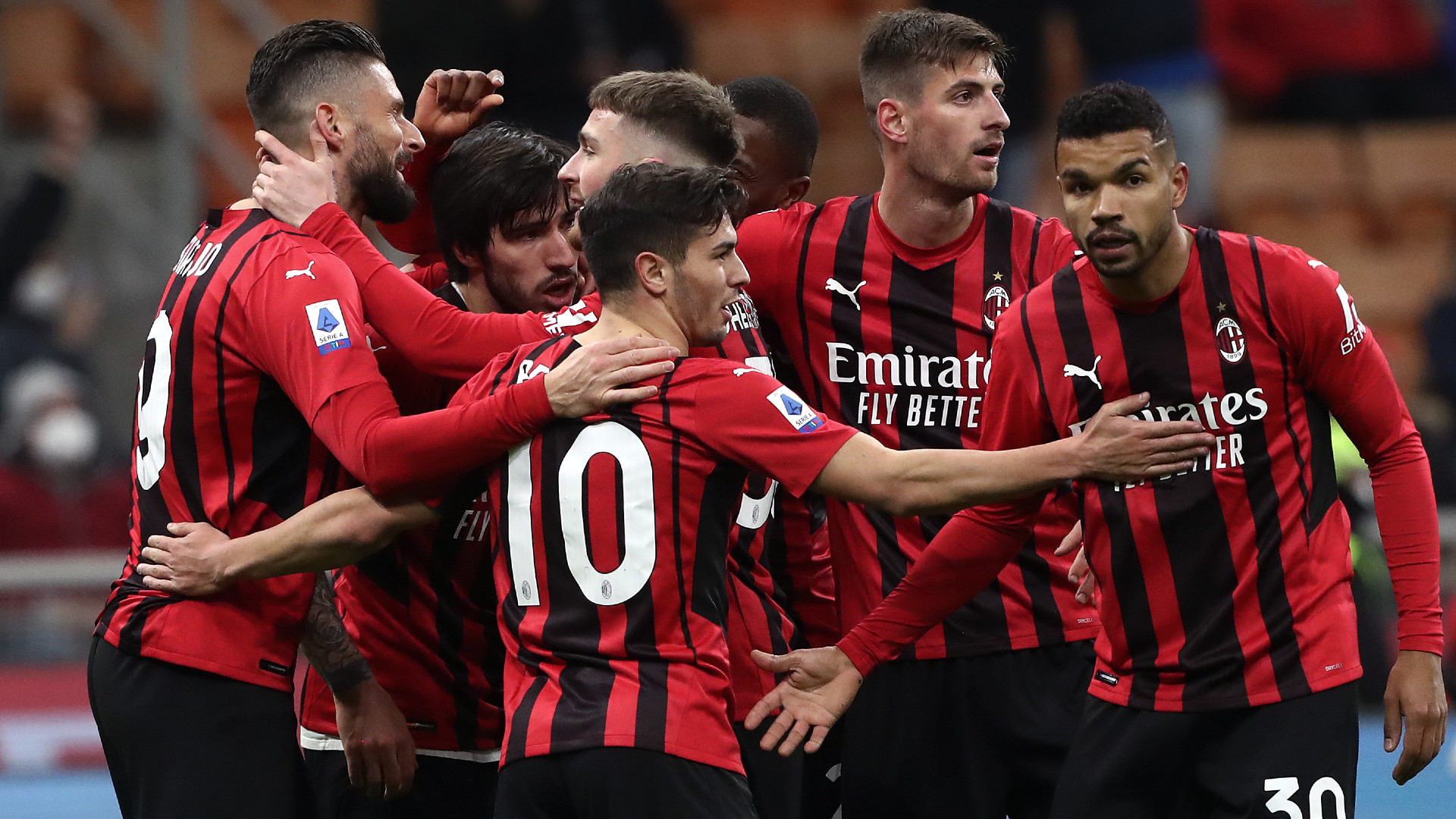 プレミアリーグが発展した一方セリエaが競争力を失ったワケは ミランceoが持論 Goal Com プレミアリーグが発展した一方セリエaが競争力を失ったワケは ミランceoが持論 Goal Com