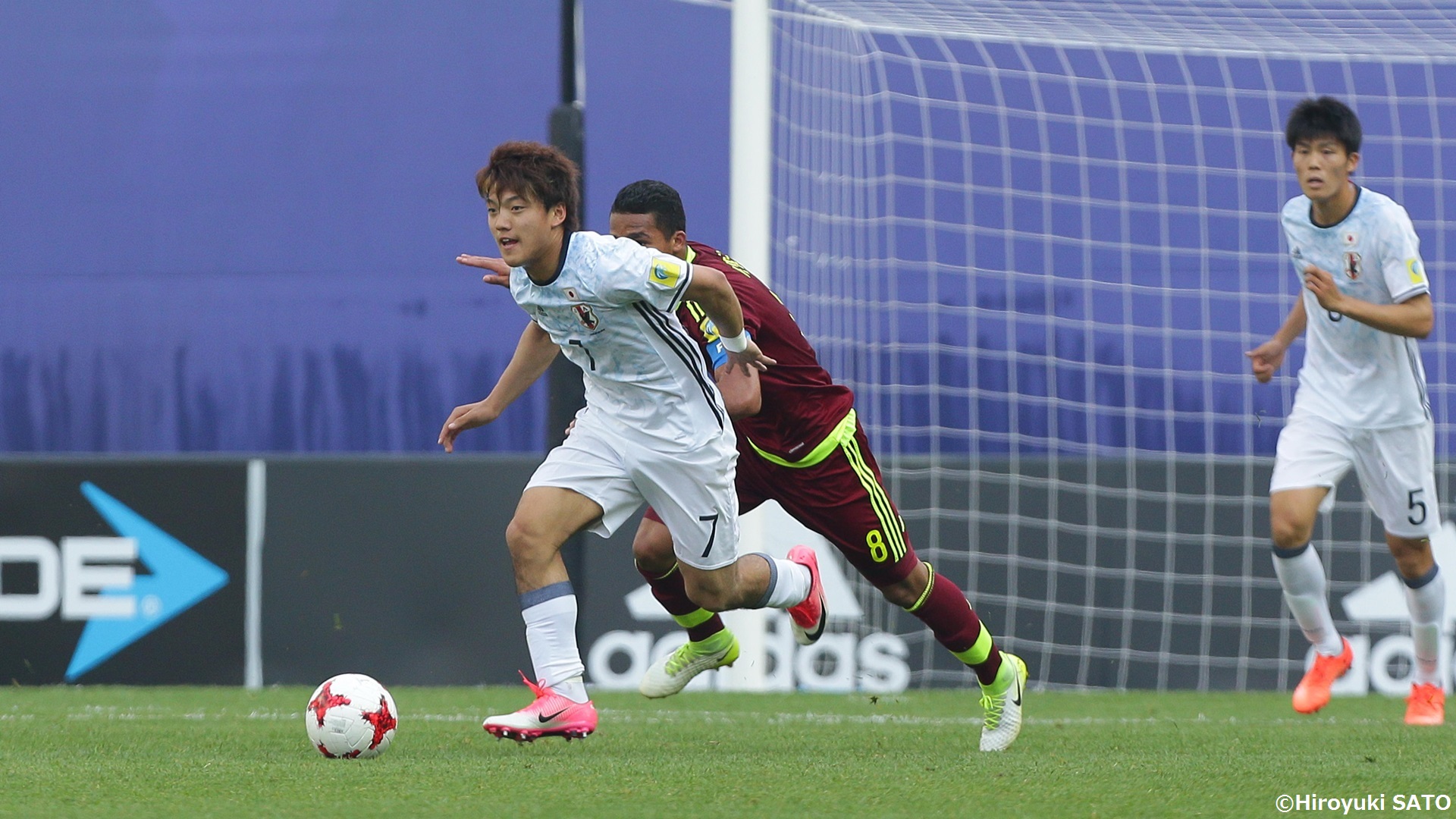 U日本 1分の激闘の末にベネズエラに敗れる 延長後半に被弾で準々決勝進出ならず Uw杯 Goal Com