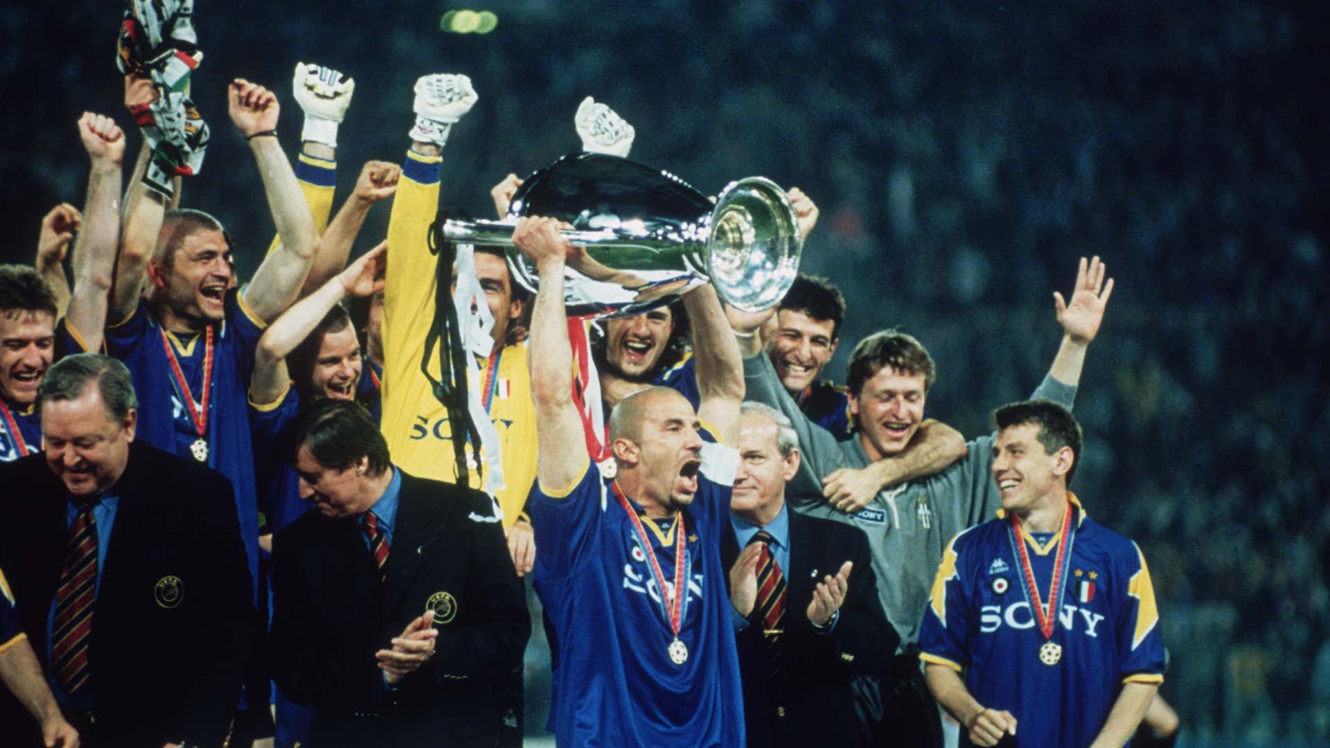 จ้าวยุโรป! ยูเวนตุสชุดแชมป์ UCL 1995/96 ตอนนี้อยู่ที่ไหน? | Goal.com