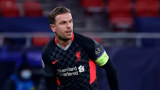 Sepuluh Tahun Bersama Liverpool Jordan Henderson Merasa Sudah Tua Masih Muda Bersamaan Goal Com