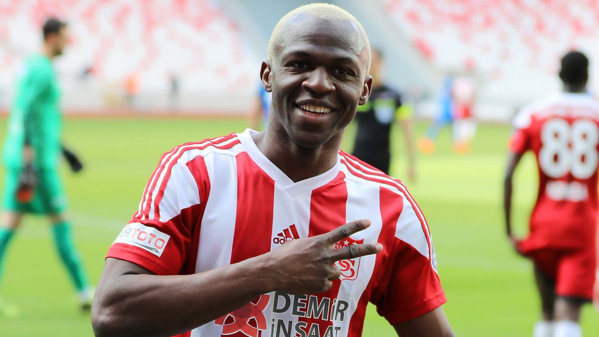 Arouna Kone Sivasspor Extend Ivory Coast Striker S Contract Goal Com