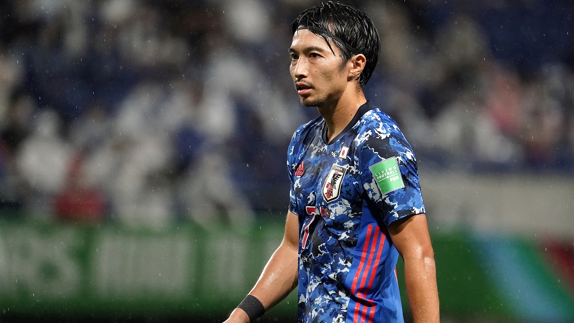 豪州戦で先発落ちの柴崎岳 常に勝負の世界 岡崎慎司から受けた言葉は Goal Com 豪州戦で先発落ちの柴崎岳 常に勝負の世界 岡崎慎司から受けた言葉は Goal Com