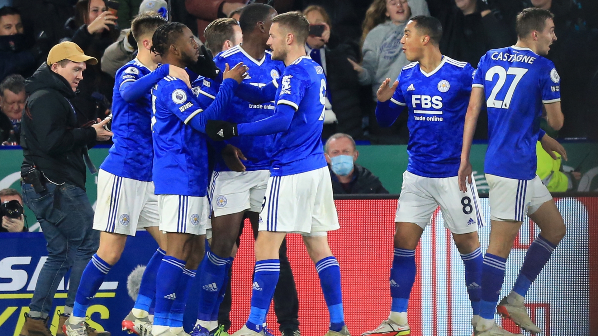 リヴァプール 公式戦11試合ぶりの黒星 リーグカップで撃破のレスターにリベンジ許す Goal Com リヴァプール 公式戦11試合ぶりの黒星 リーグカップで撃破のレスターにリベンジ許す Goal Com