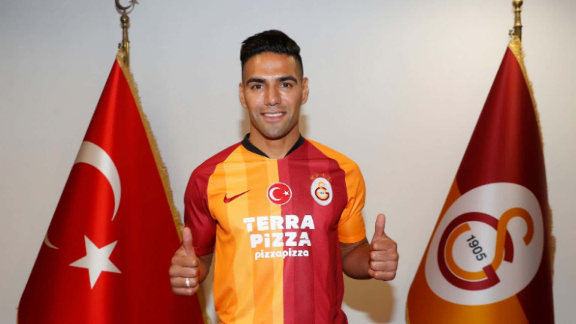 Galatasaray In 2019 2020 Sezonu Transferleri Gelenler Gidenler Goal Com