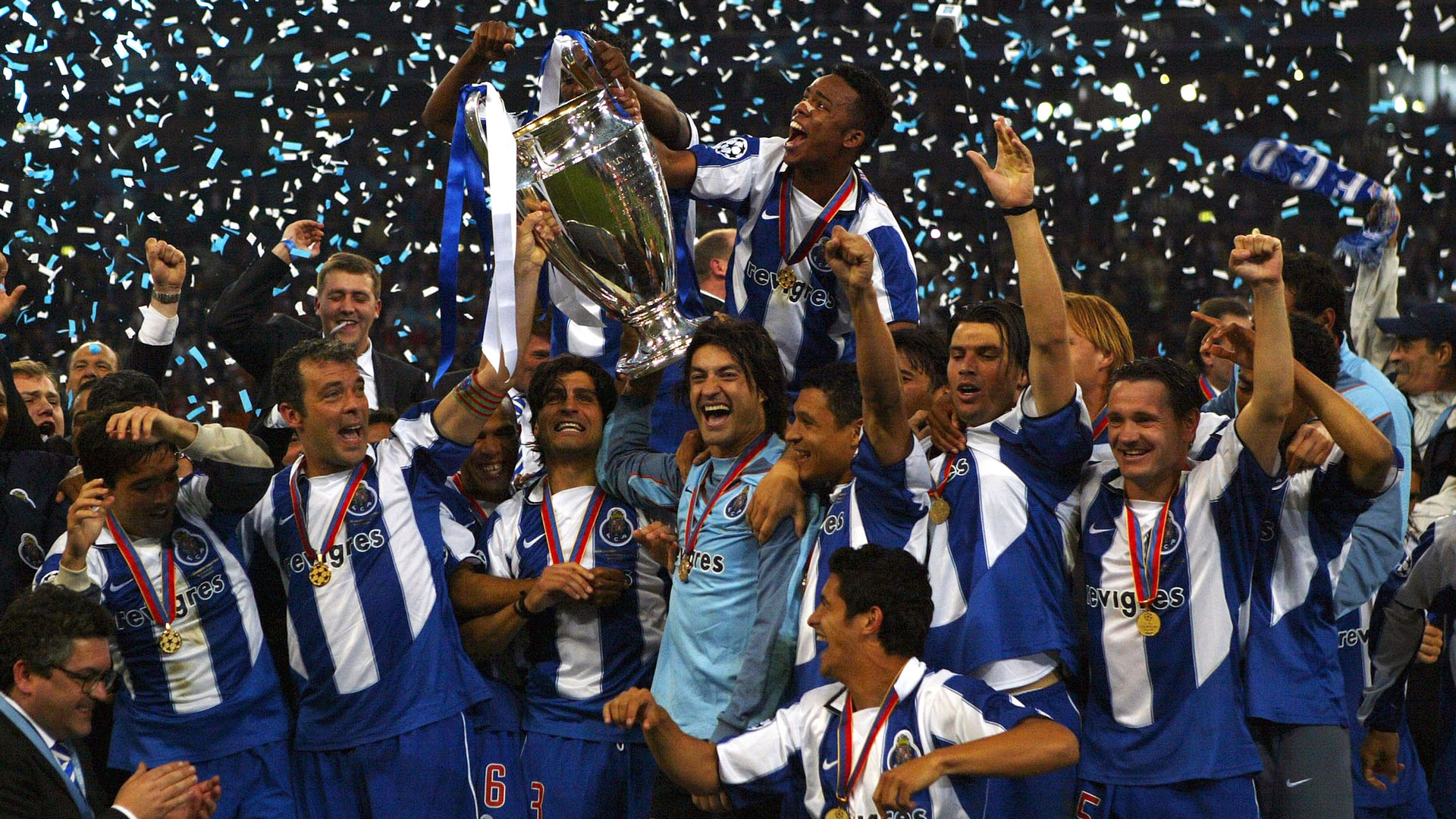 มหัศจรรย์มูรินโญ : ย้อนรอยเทพนิยาย ปอร์โต้ แชมป์ UCL 2004 | Goal.com