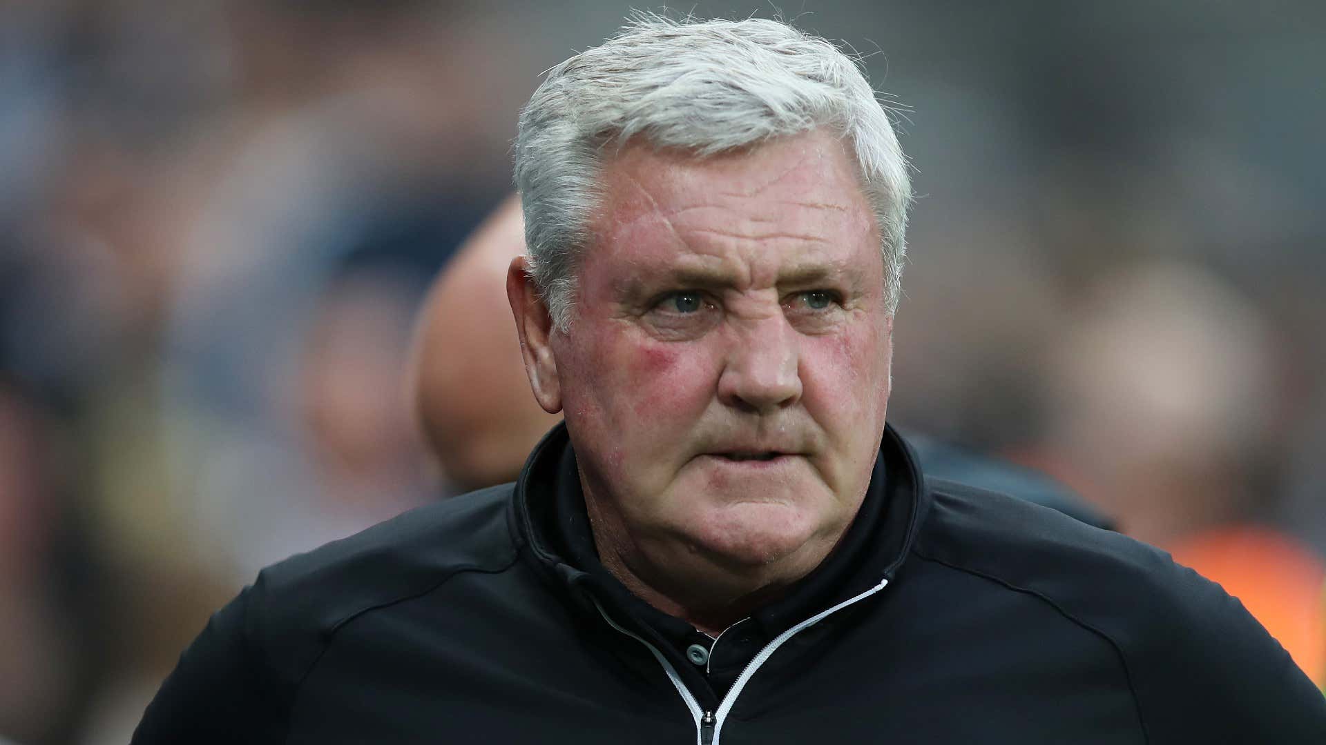 Bruce stays at Newcastle for his 1,000th game