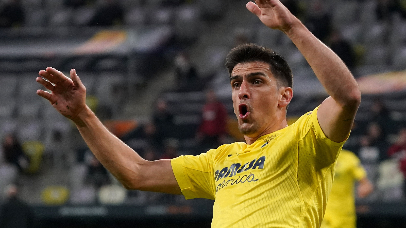 スペイン代表fwジェラール モレノ ビジャレアルと27年まで契約を延長 新契約終了時には35歳に Goal Com