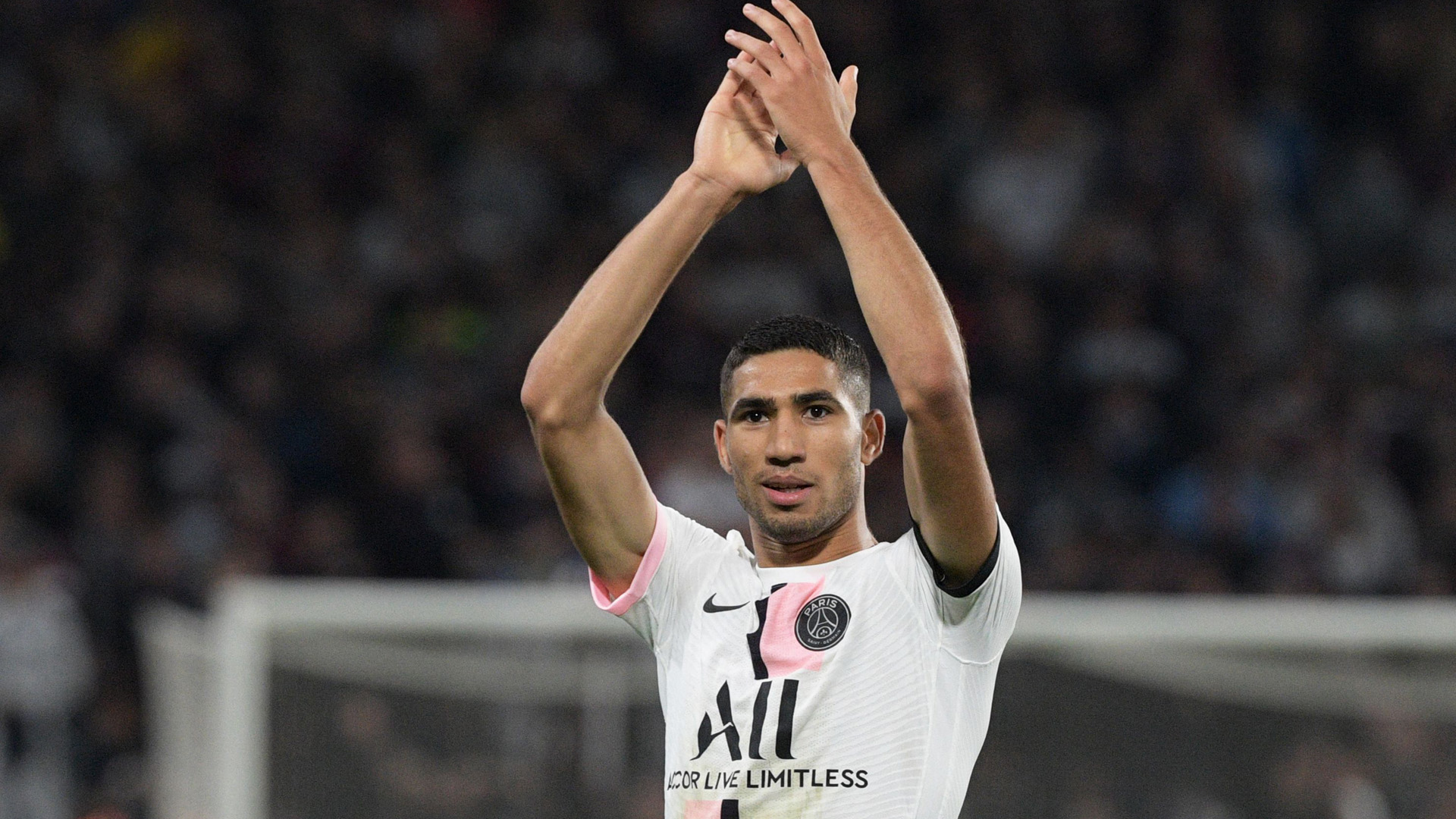 劇的な結末 最下位メスに苦しんだpsg ハキミの土壇場決勝弾で開幕7連勝を飾る Goal Com 劇的な結末 最下位メスに苦しんだpsg ハキミの土壇場決勝弾で開幕7連勝を飾る Goal Com