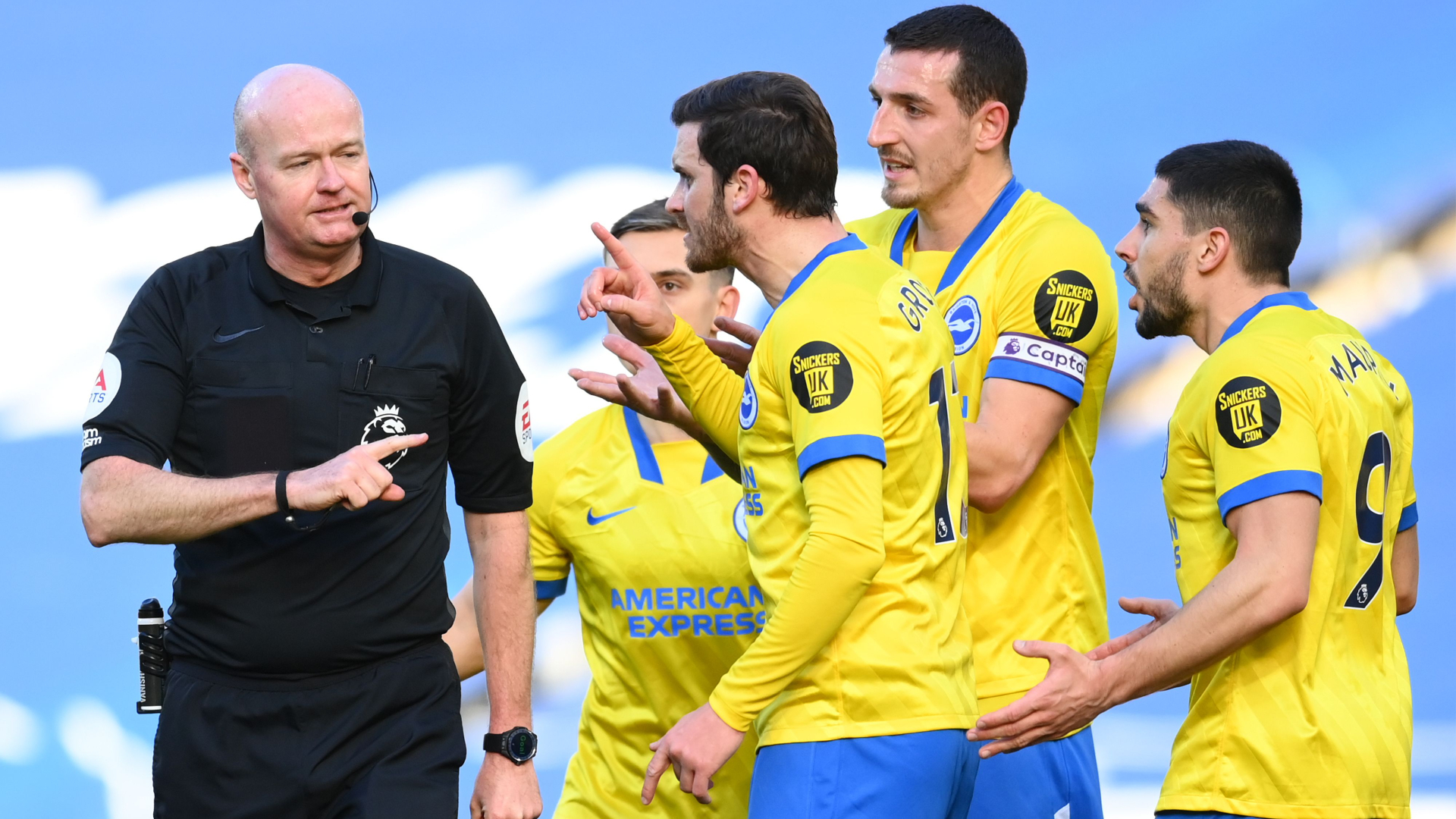 恥ずかしくて恐ろしい 主審もメディアで説明を ブライトンdf 物議の判定に激怒 Goal Com 恥ずかしくて恐ろしい 主審もメディアで説明を ブライトンdf 物議の判定に激怒 Goal Com