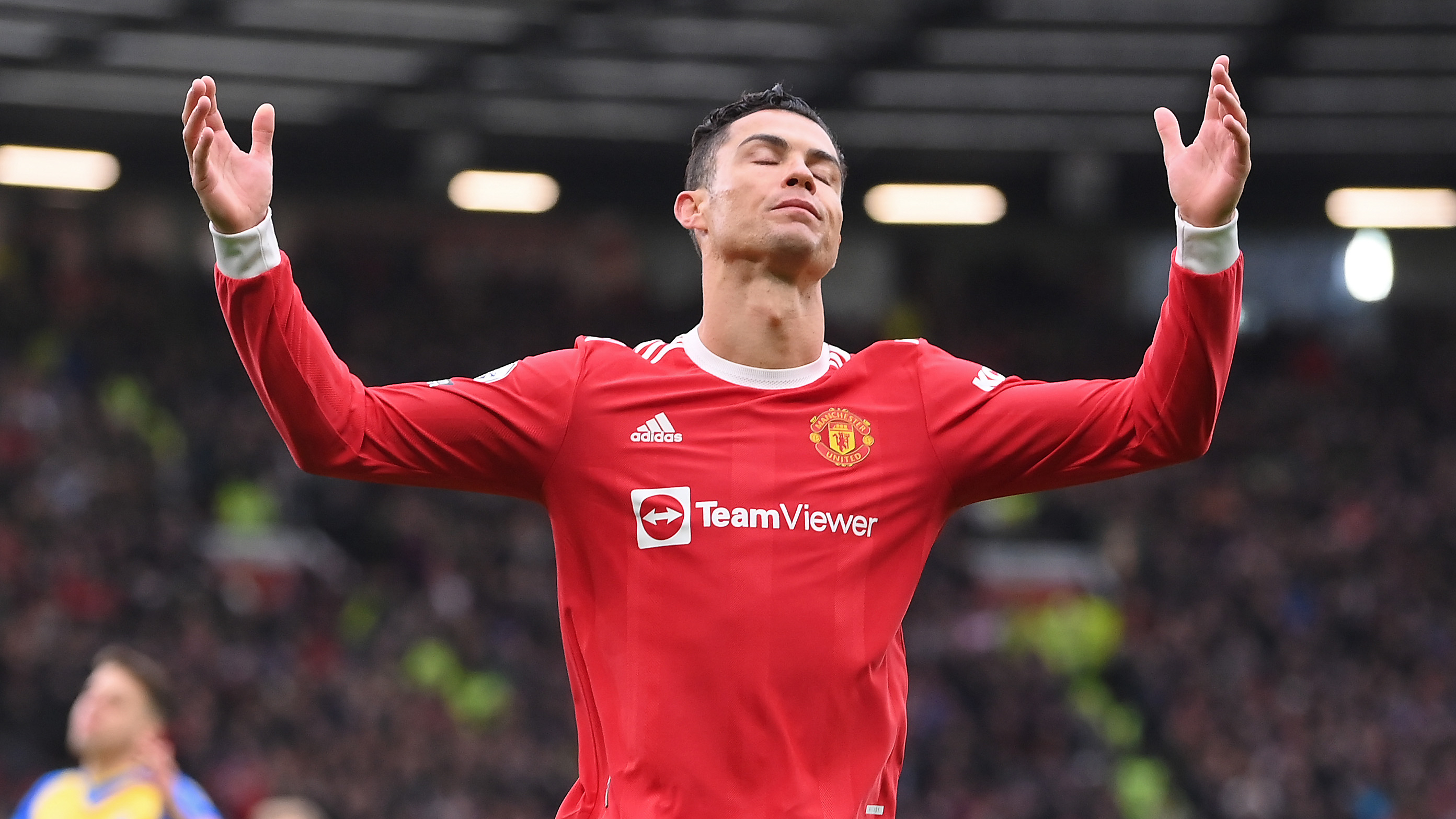 去就に注目集まるc ロナウド 移籍の噂挙がるpsgとの接触は なし Goal Com