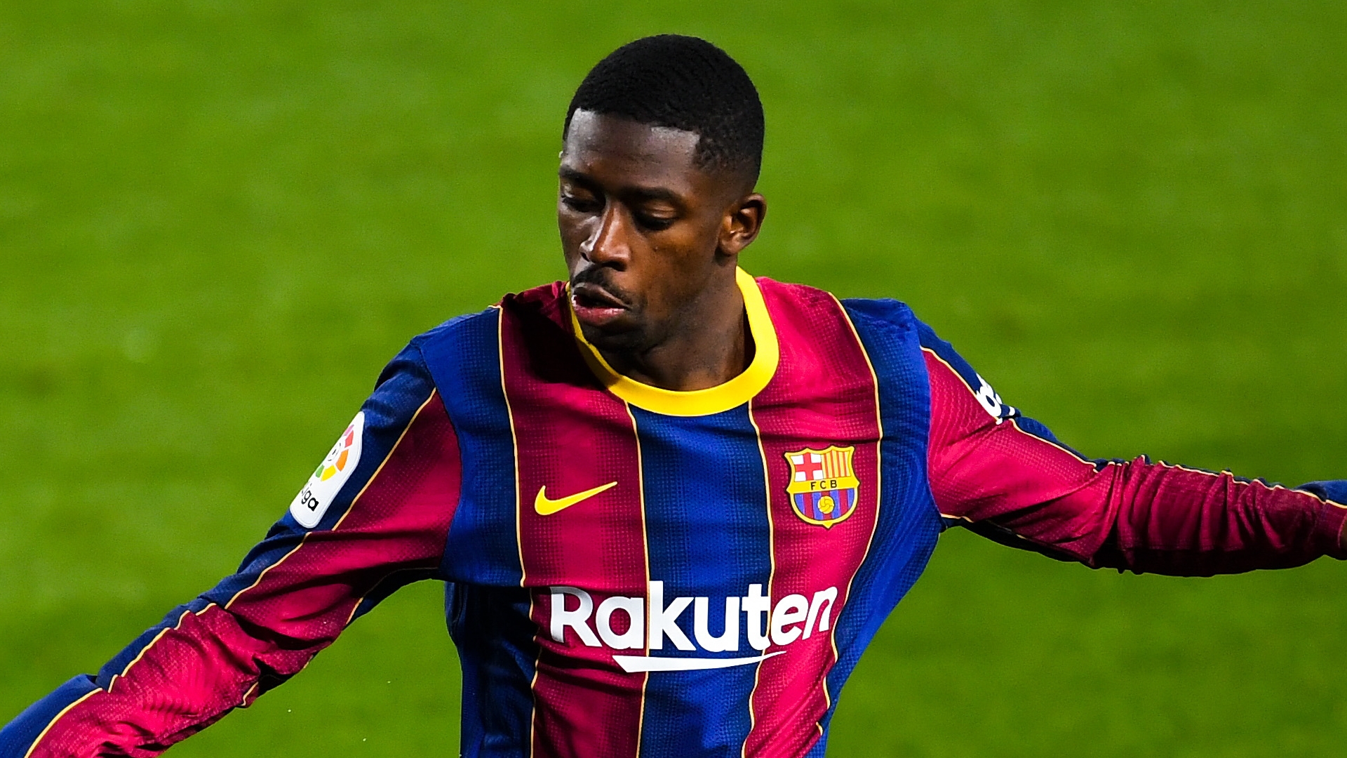 Dembele Ingin Bertahan di Barcelona 