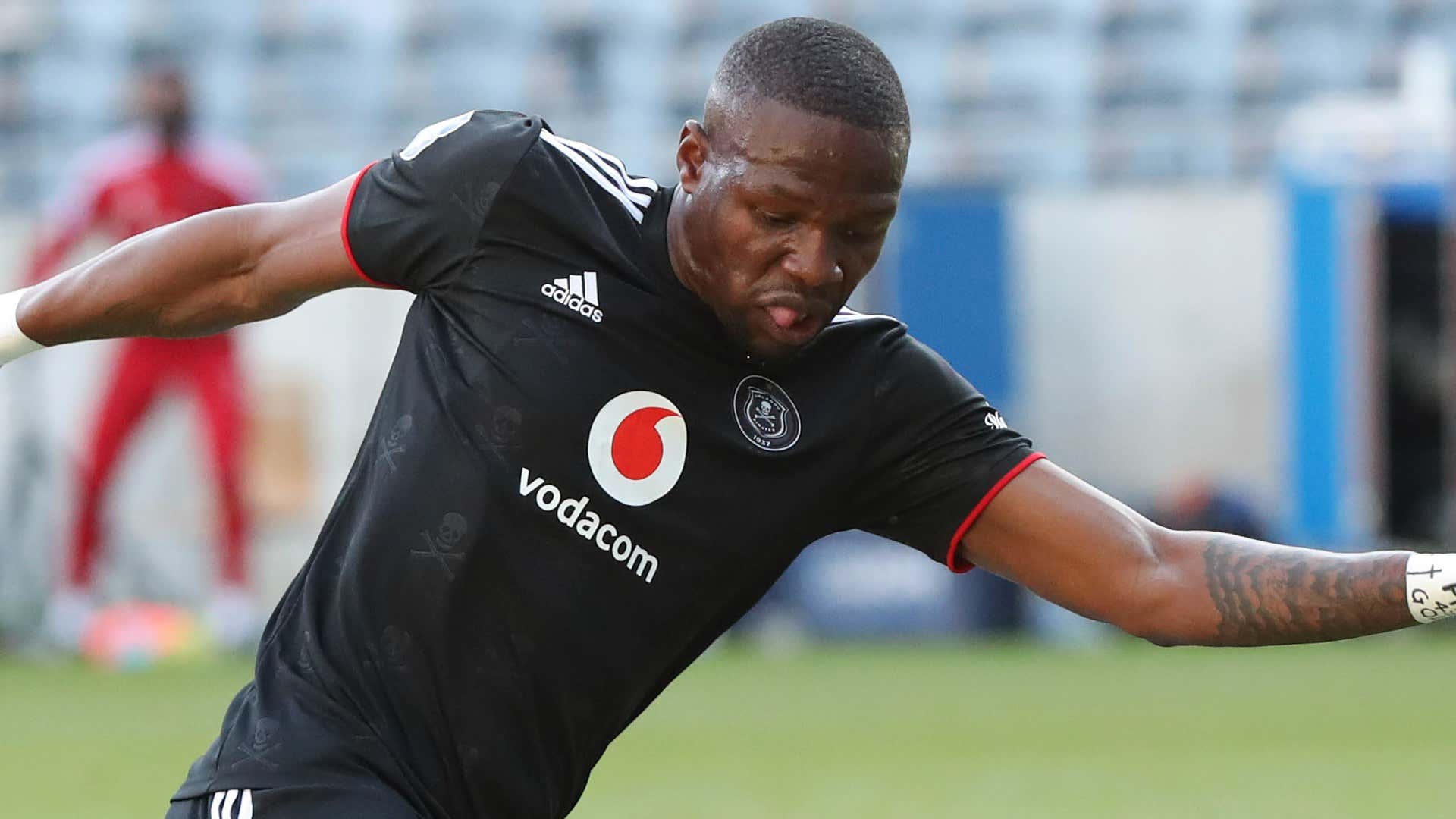 Photo of Blow for Orlando Pirates as Mabasa joins growing injury list ahead of Royal AM clash
