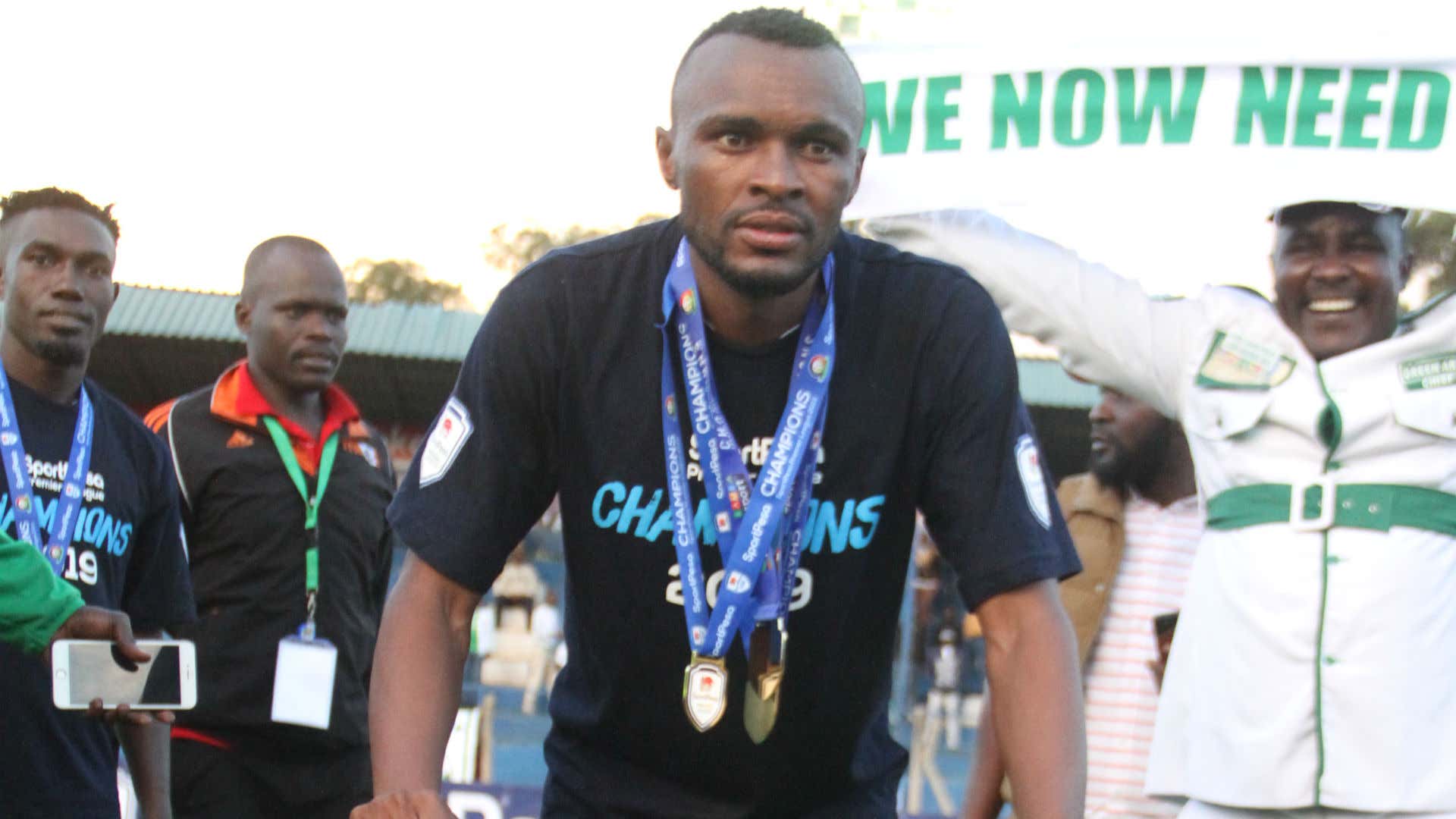 Jacques Tuyisenge of Gor Mahia with KPL Trophy.