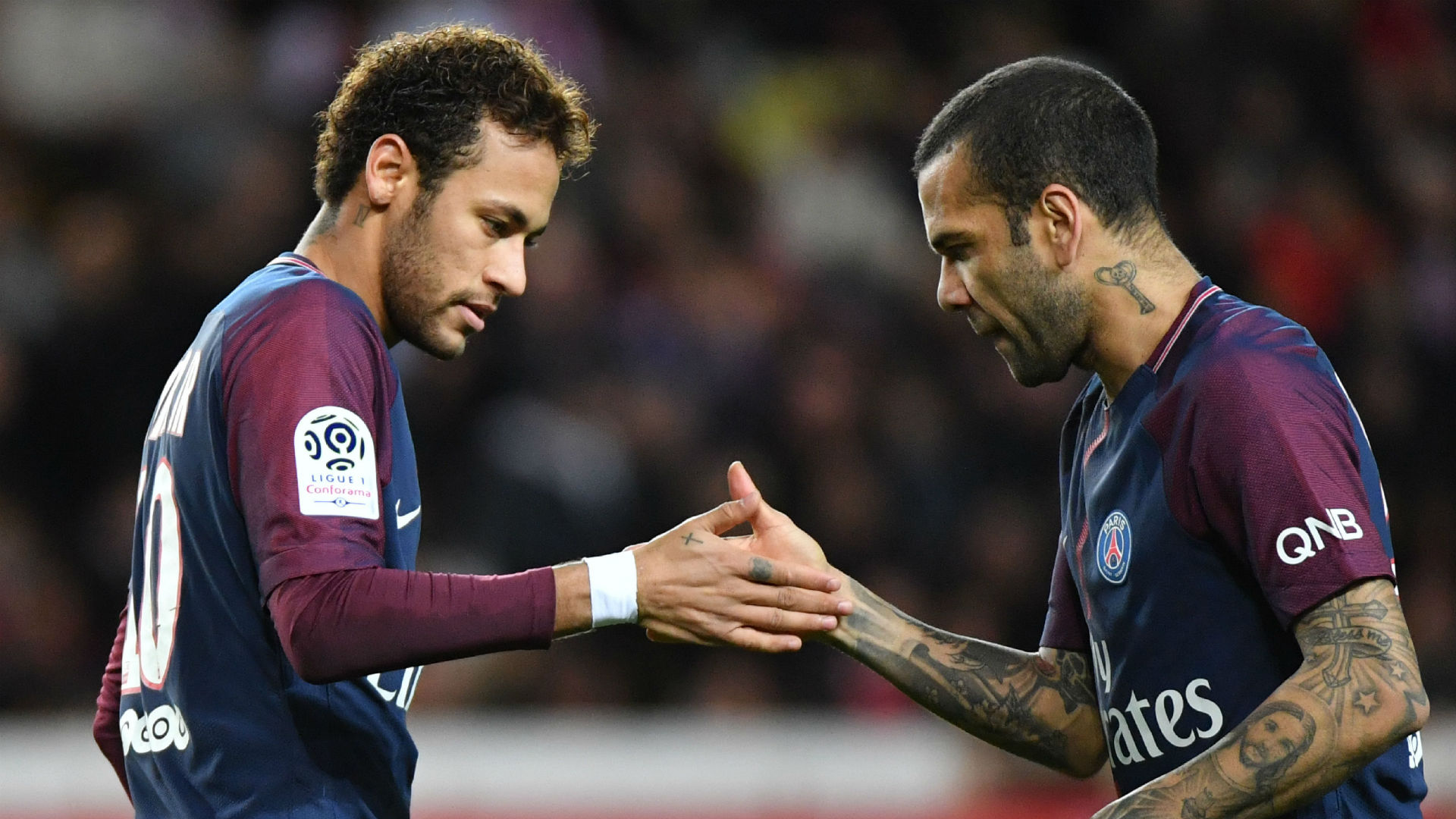 Psg Dani Alves Quitter Le Barca C Etait Important Pour Neymar Goal Com