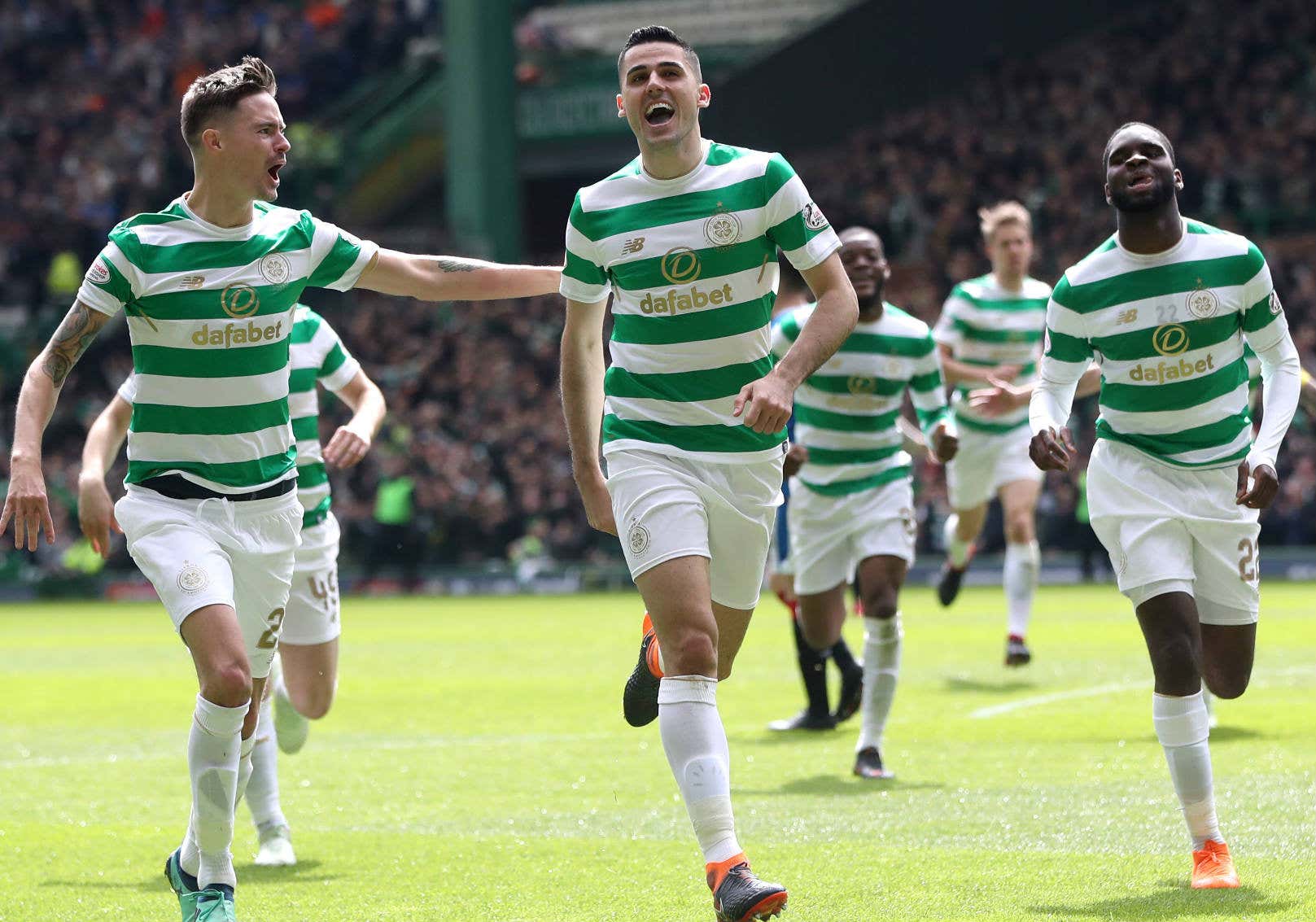 セルティックが7連覇達成 因縁のライバル レンジャースに5発大勝で優勝に華を添える Goal Com セルティックが7連覇達成 因縁のライバル レンジャースに5発大勝で優勝に華を添える Goal Com