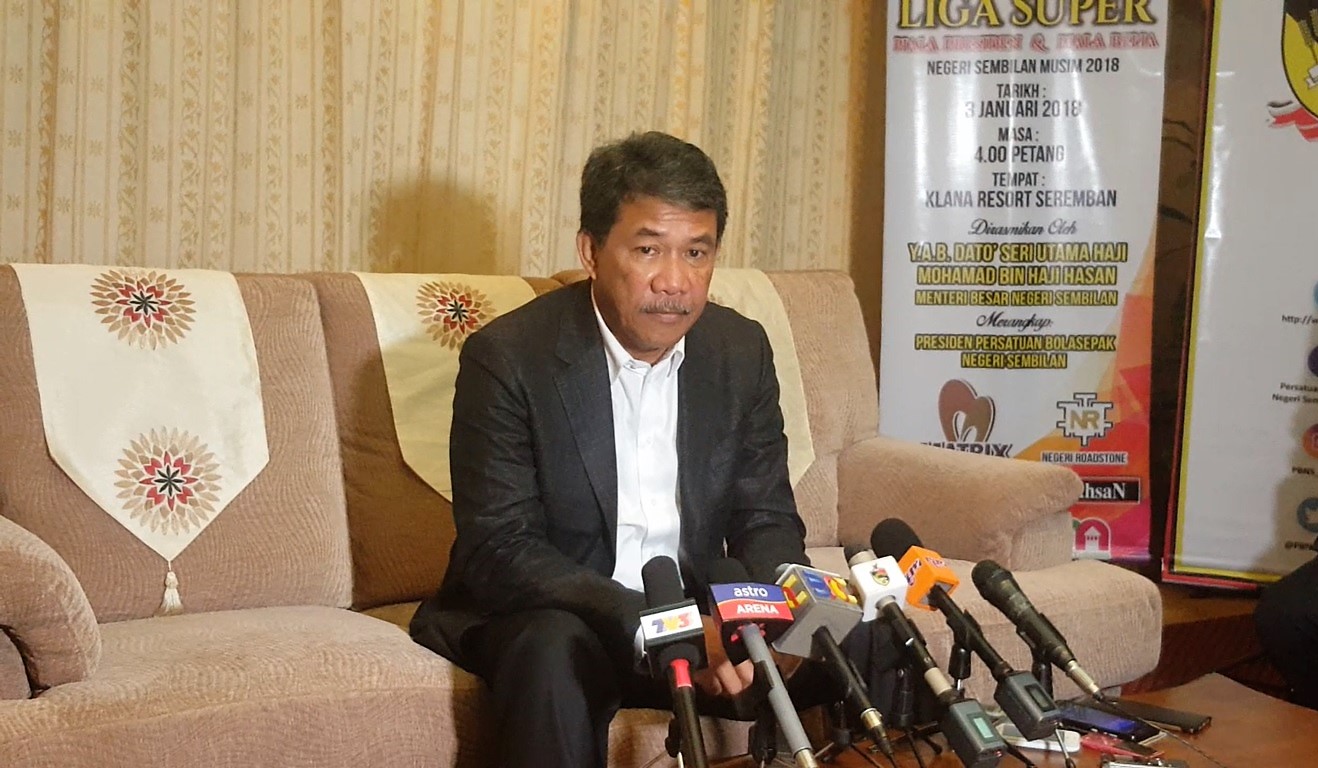 Negeri Sembilan FA president Mohamad Hasan resigns, along with