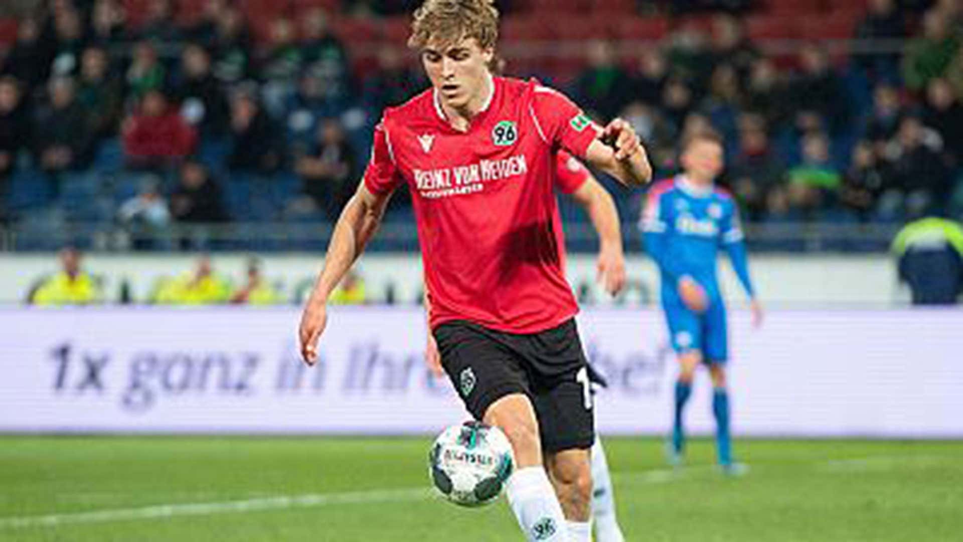 Timo Hübers Hannover