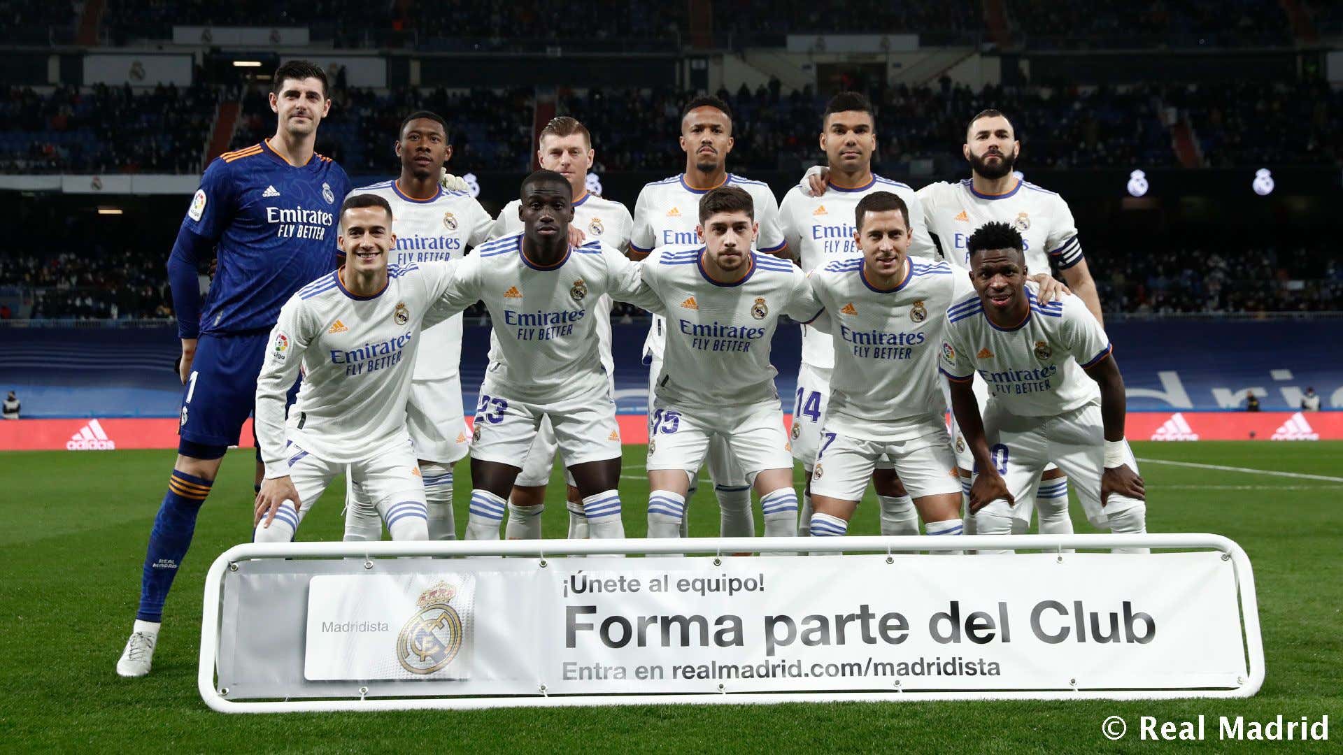 Real Madrid Cádiz Santiago Bernabéu Liga Santander Primera División Alineación Once titular
