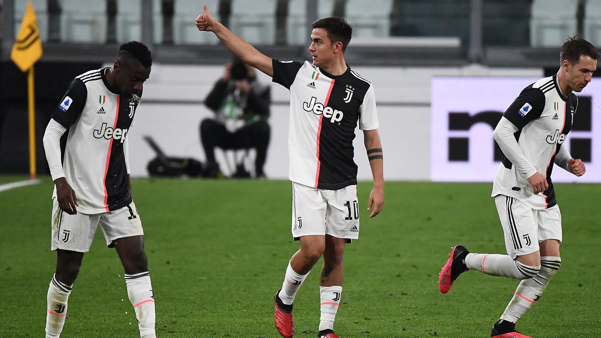 モンテッラ氏が9年前に獲得を望んだ自身にそっくりな選手とは 何度も重ね合わせた Goal Com モンテッラ氏が9年前に獲得を望んだ自身にそっくりな選手とは 何度も重ね合わせた Goal Com