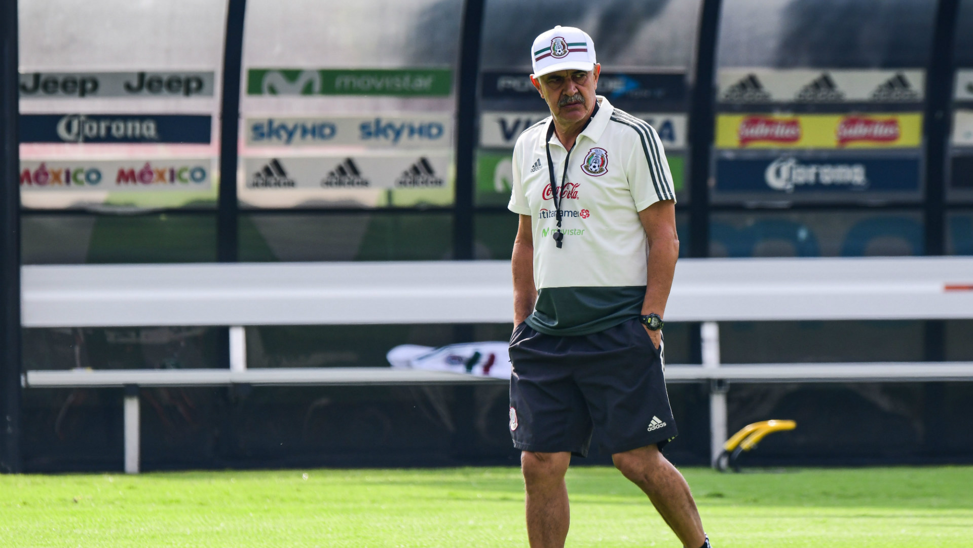 Diego Maradona In Mexico El Tri Interim Manager Tuca Ferretti Says Diego Maradona Welcome In Mexico Goal Com