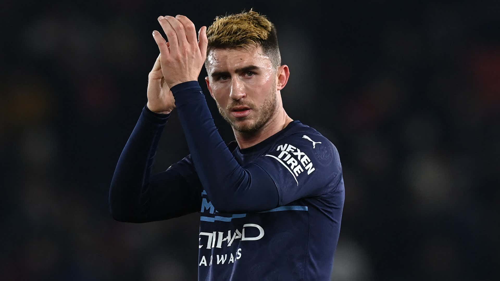 Laporte claims Southampton's 'small pitch' made it 'difficult' for Man City & then shows off nasty 'souvenir' gash on his leg | Goal.com