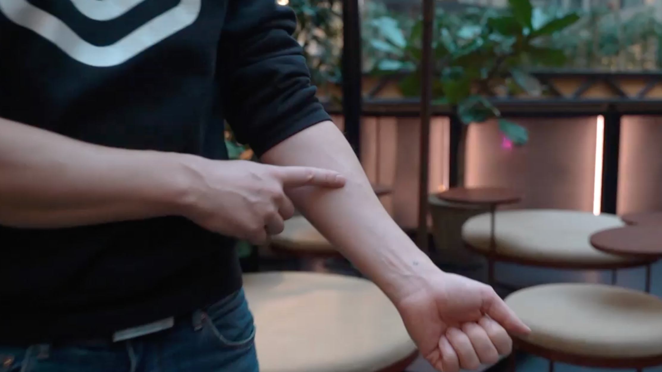 Company Creates Microchip Implant That Stores Covid Vaccine Status Under Your Skin - Vimarsana News
