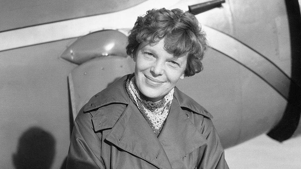 Amelia Earhart's lost plane 'finally discovered' solving mystery after 88  years